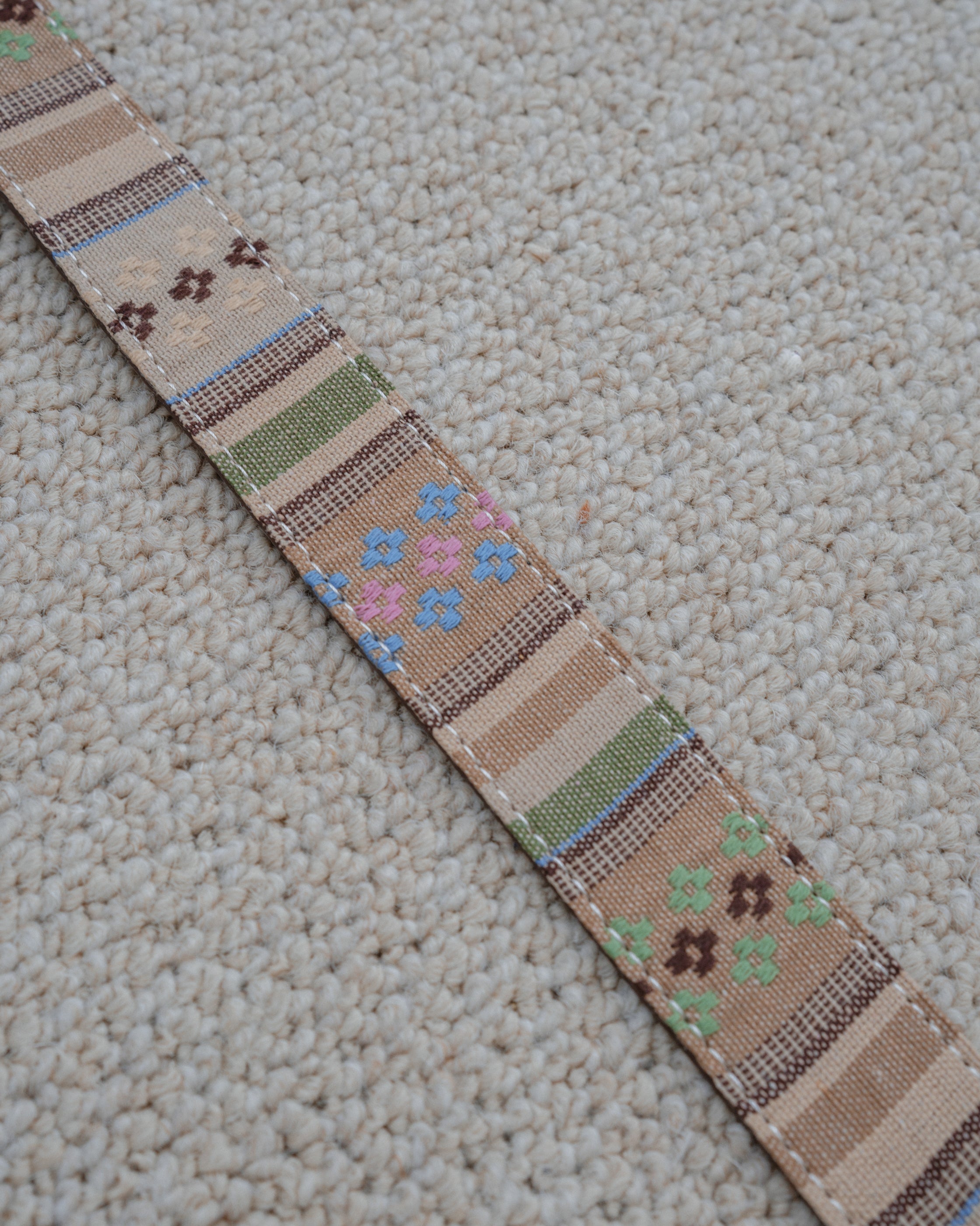 CINTURON GRECAS BEIGE