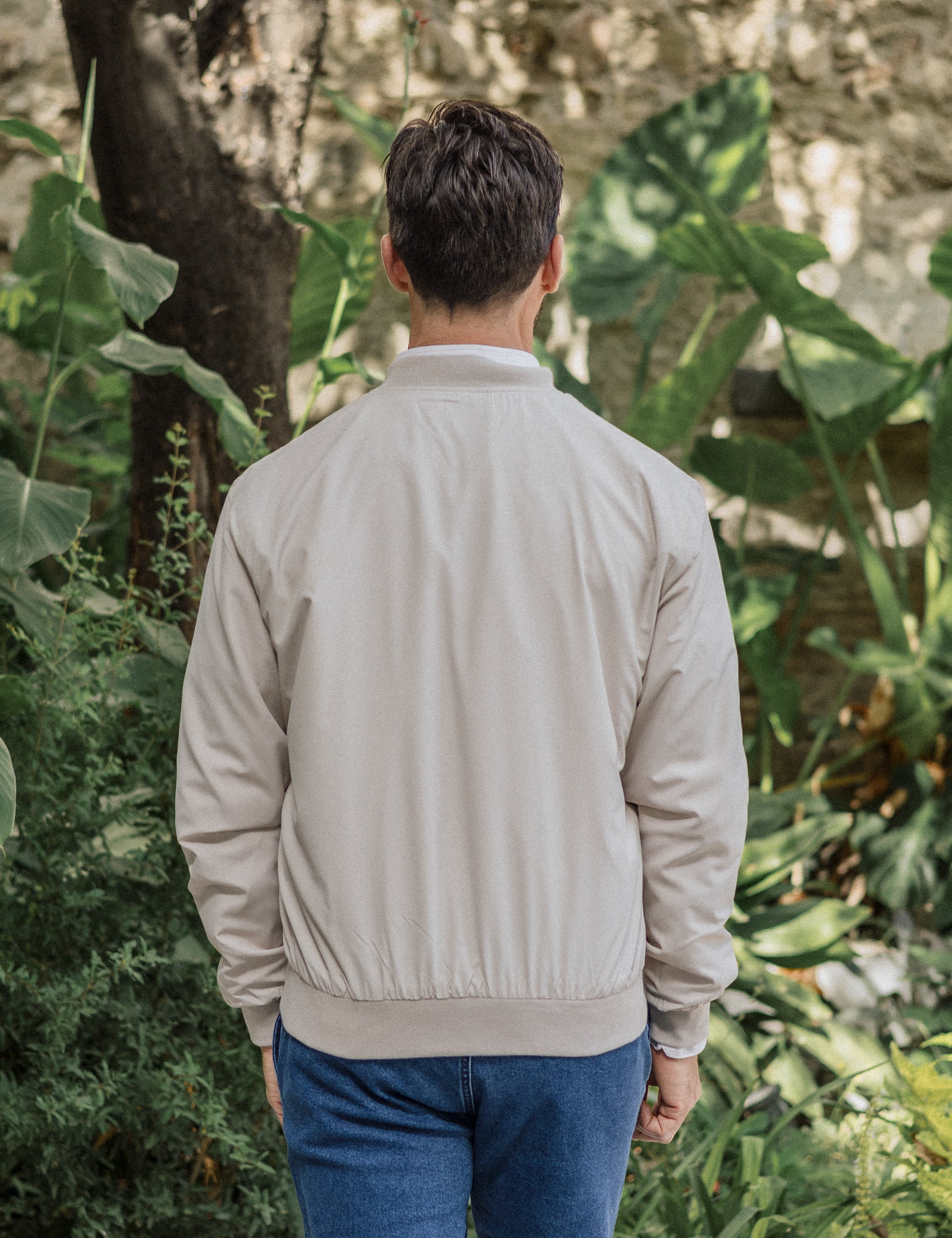 CAZADORA LIGERA BEIGE