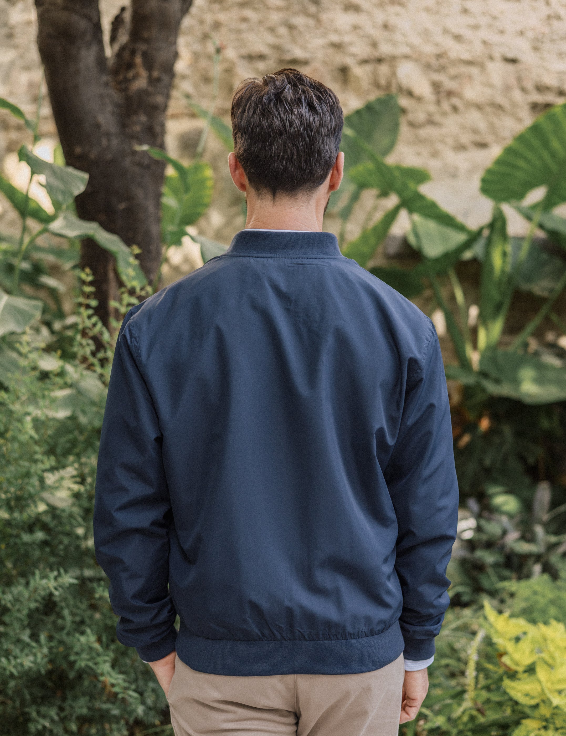 CAZADORA LIGERA AZUL