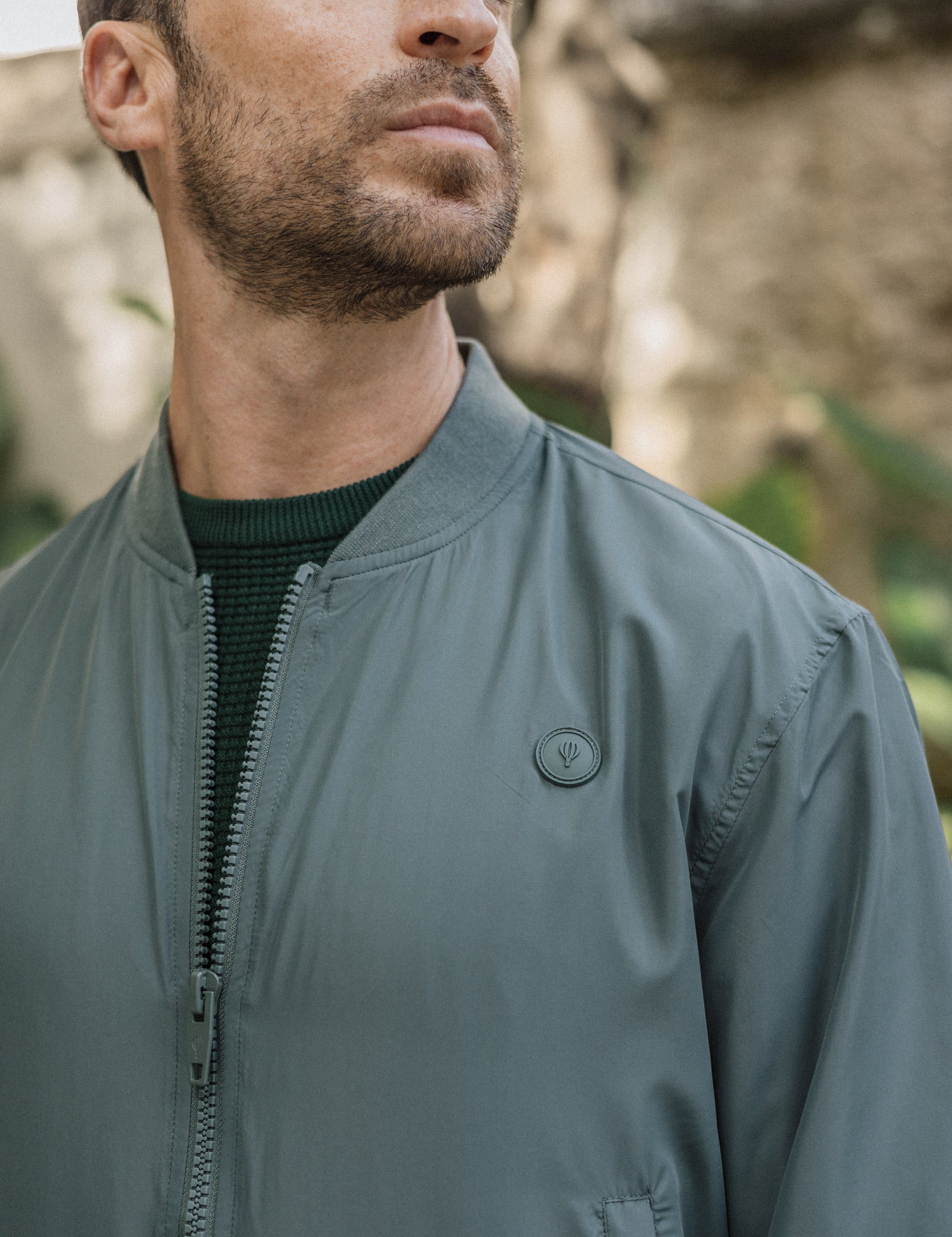 CAZADORA LIGERA VERDE