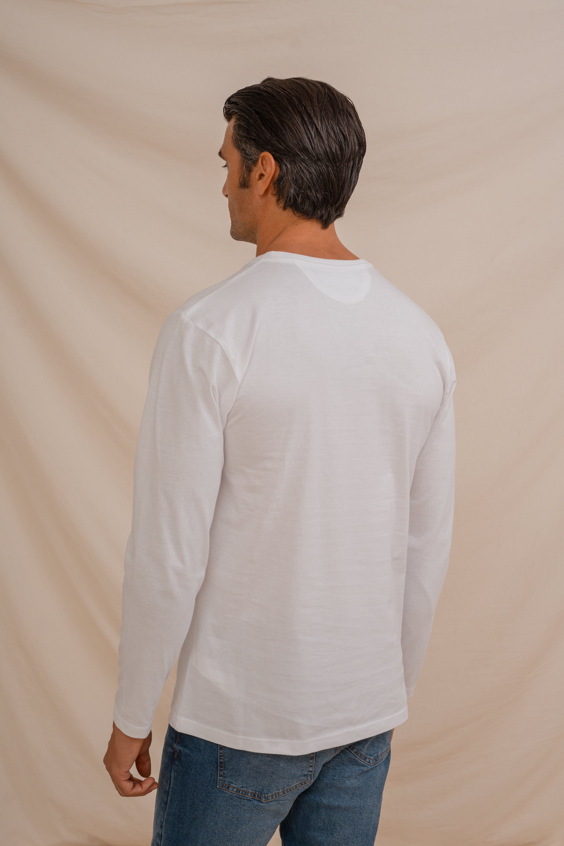 CAMISETA BASICA BLANCA MANGA LARGA