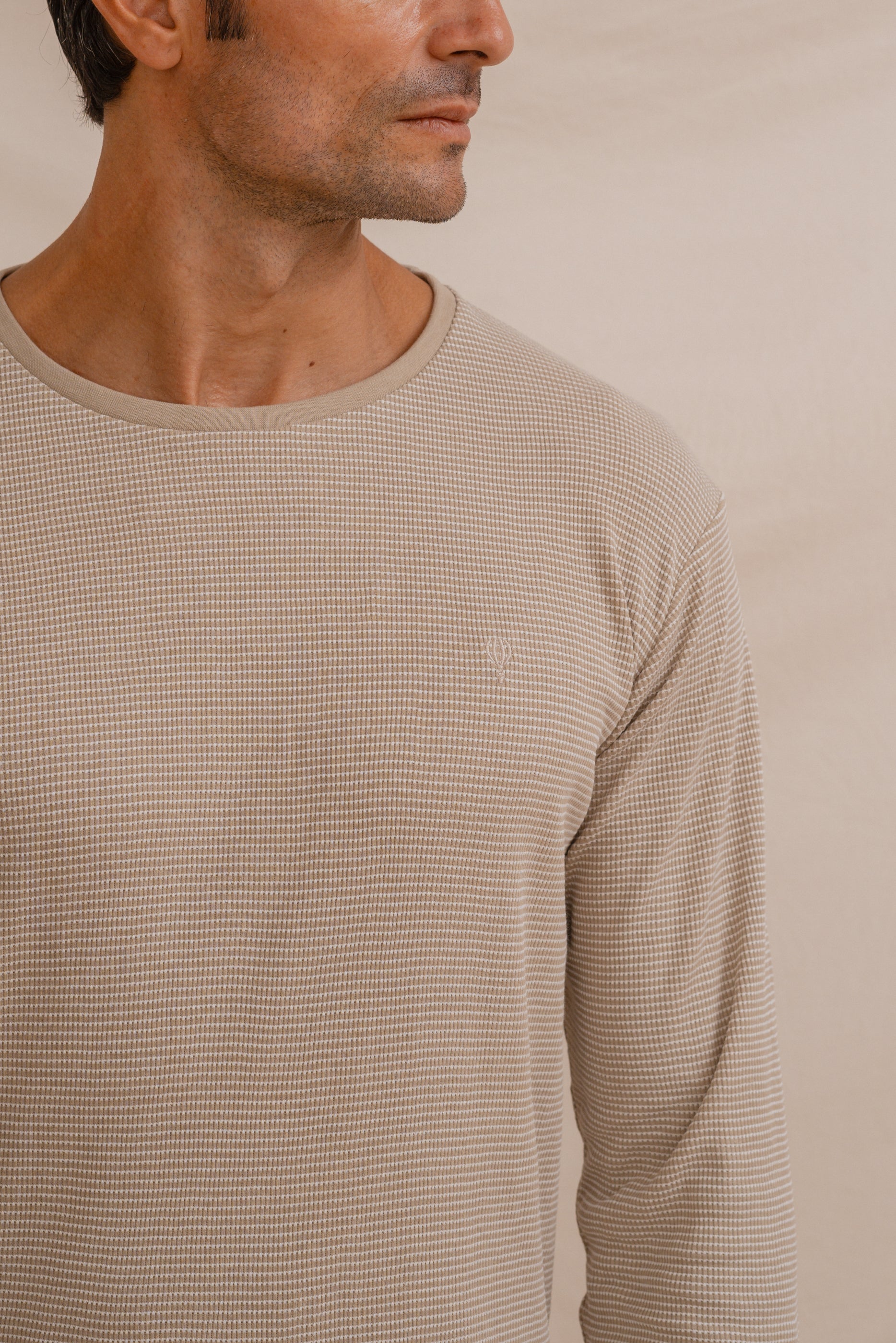 CAMISETA CUADRILLÉ MANGA LARGA BEIGE