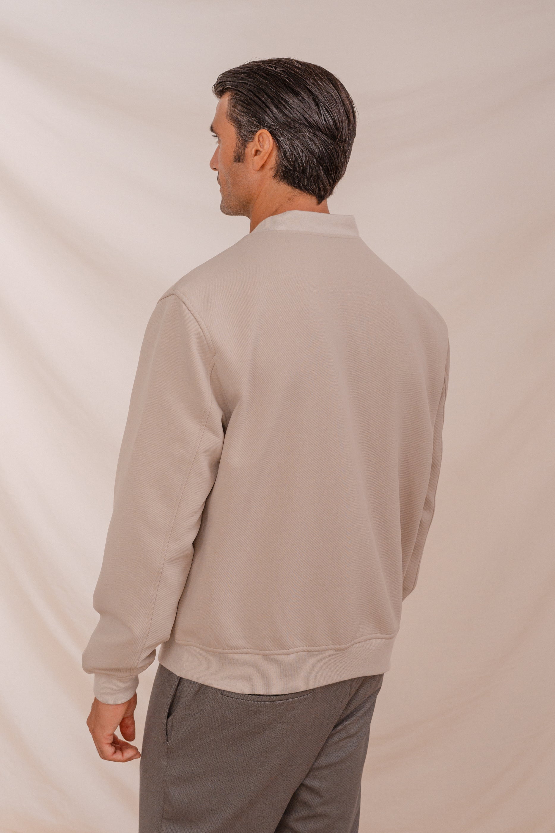CAZADORA BOMBER DIAGONAL BEIGE