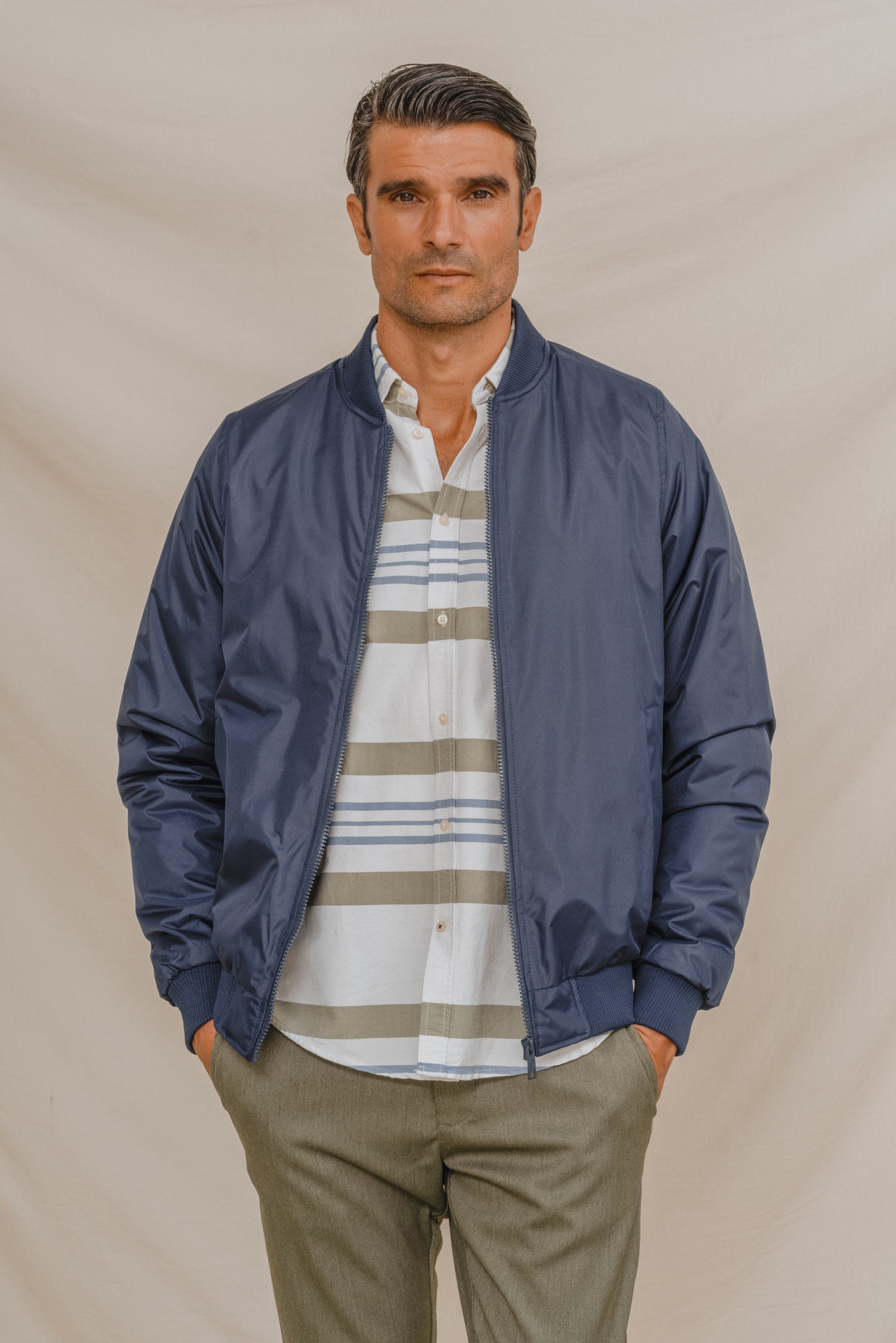 CAZADORA BOMBER MARINO