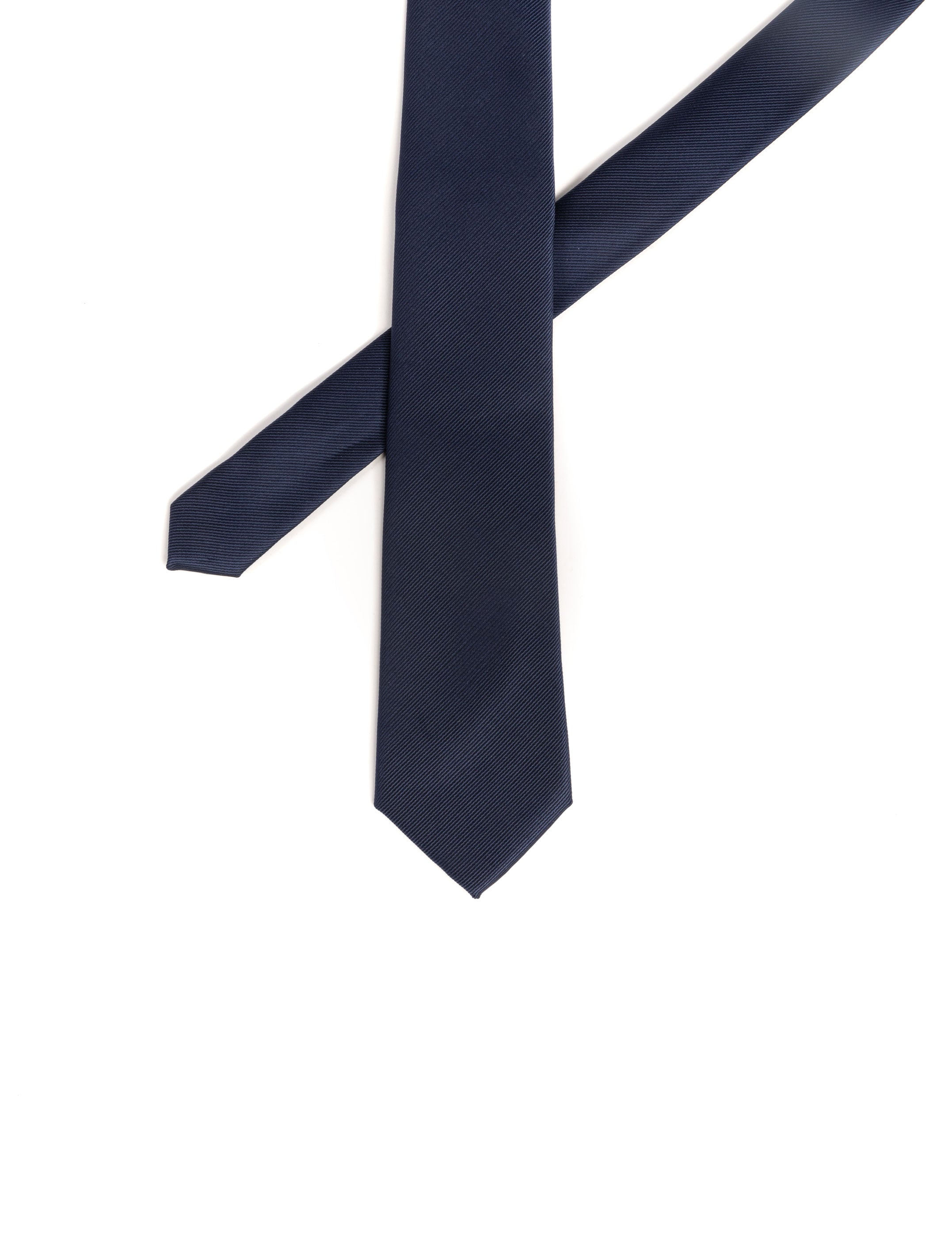 CORBATA AZUL BÁSICA ESTRUCTURA