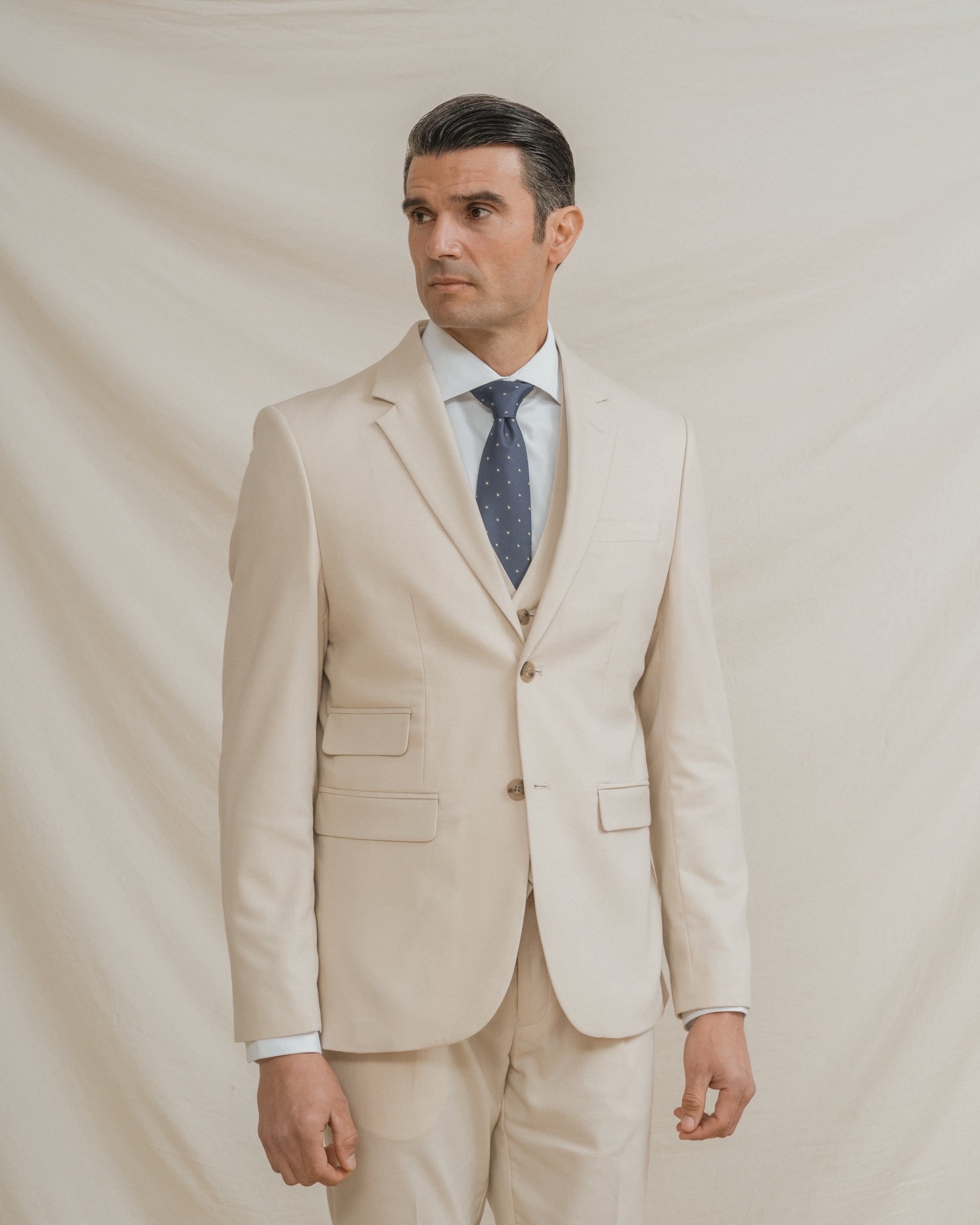 CHAQUETA TRAJE BEIGE