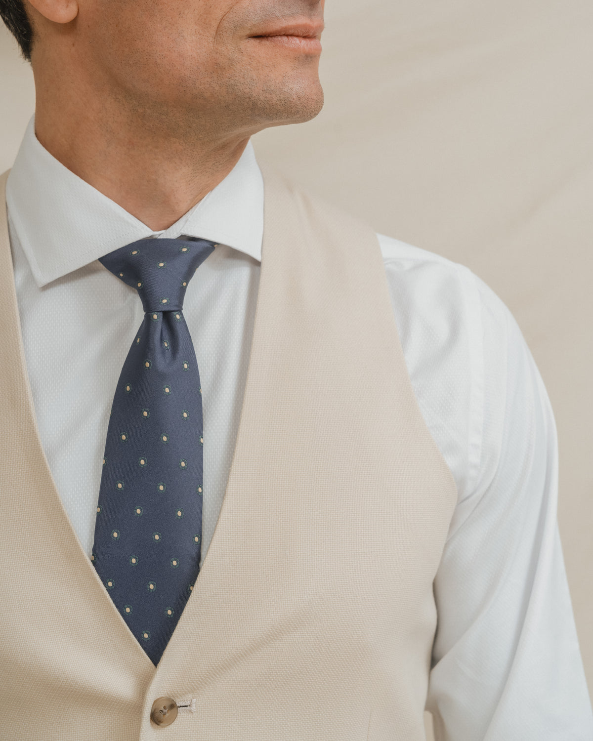 CHALECO TRAJE BEIGE