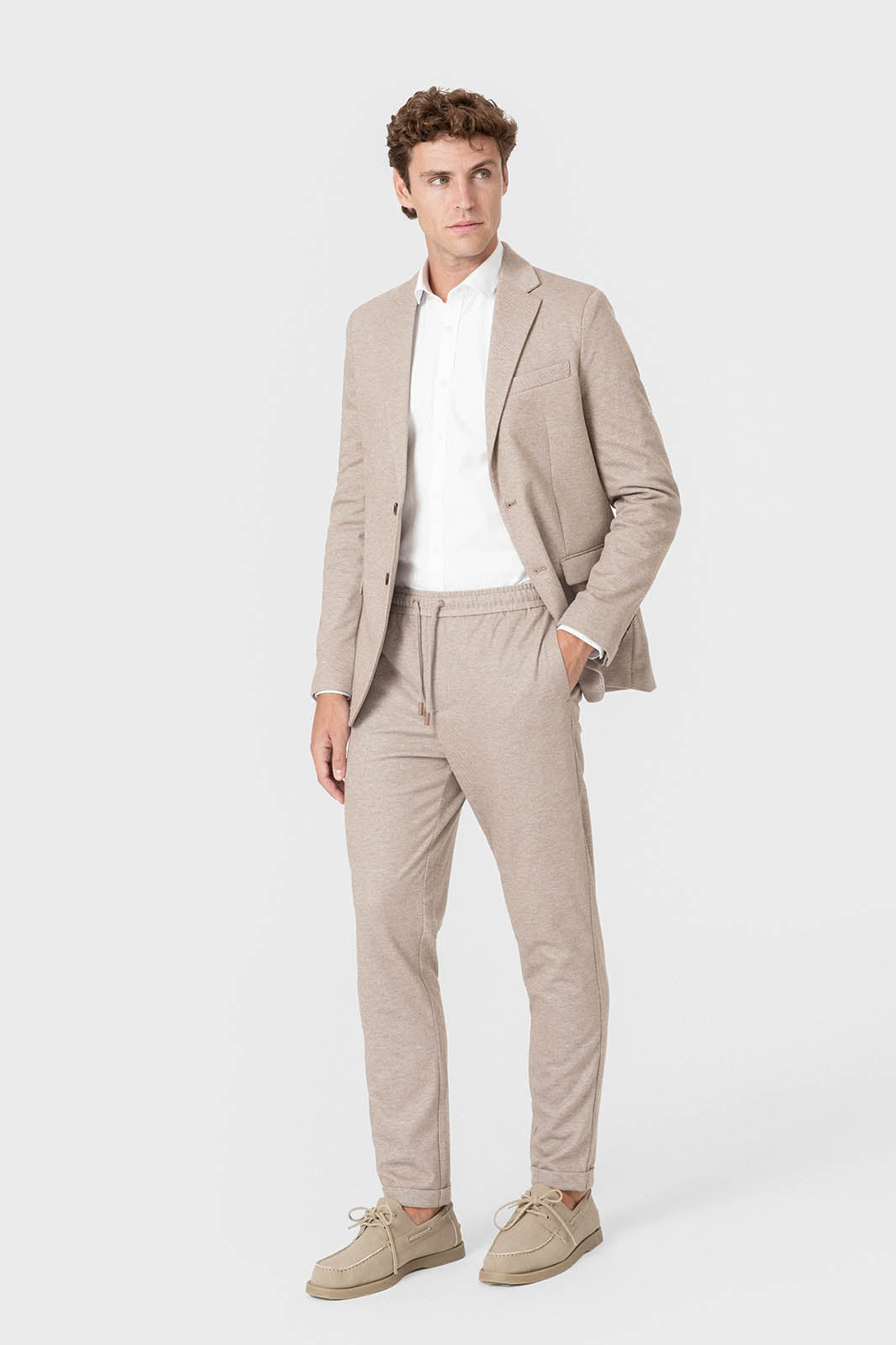 CHAQUETA TRAJE PUNTO MARRÓN