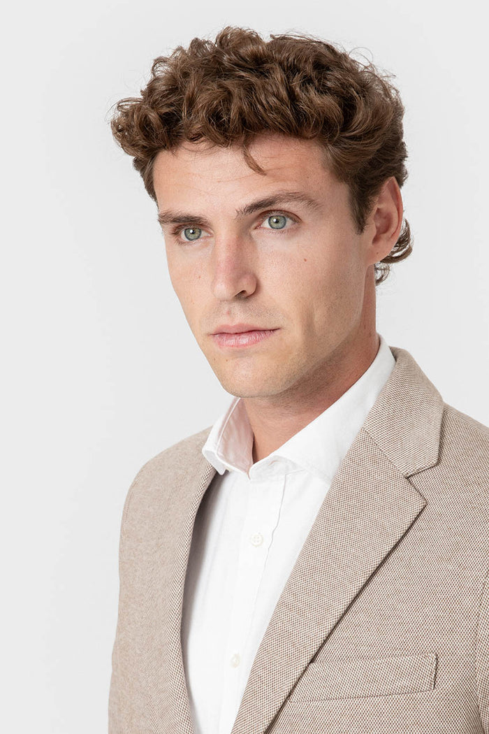 CHAQUETA TRAJE PUNTO MARRÓN