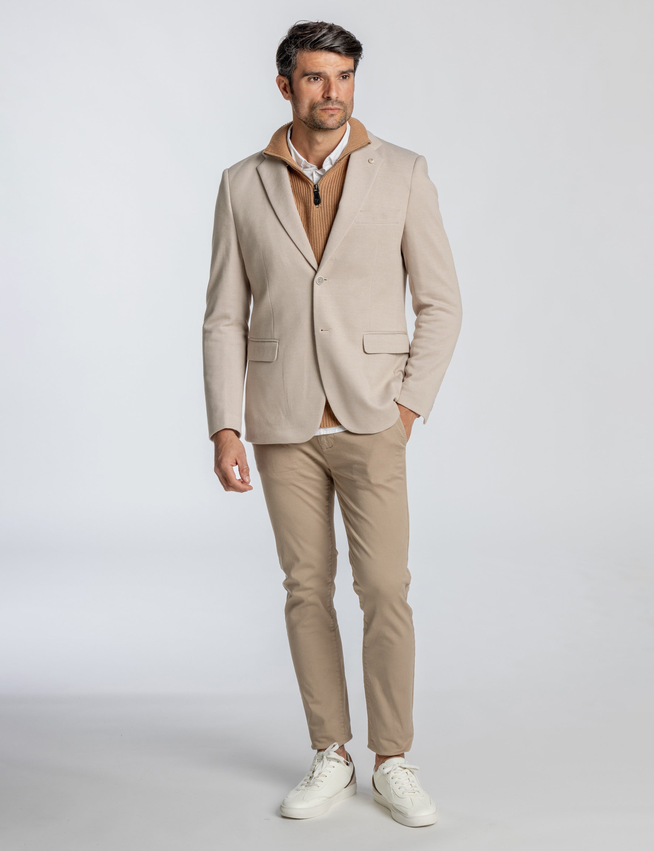 BLAZER CASUAL PUNTO BEIGE