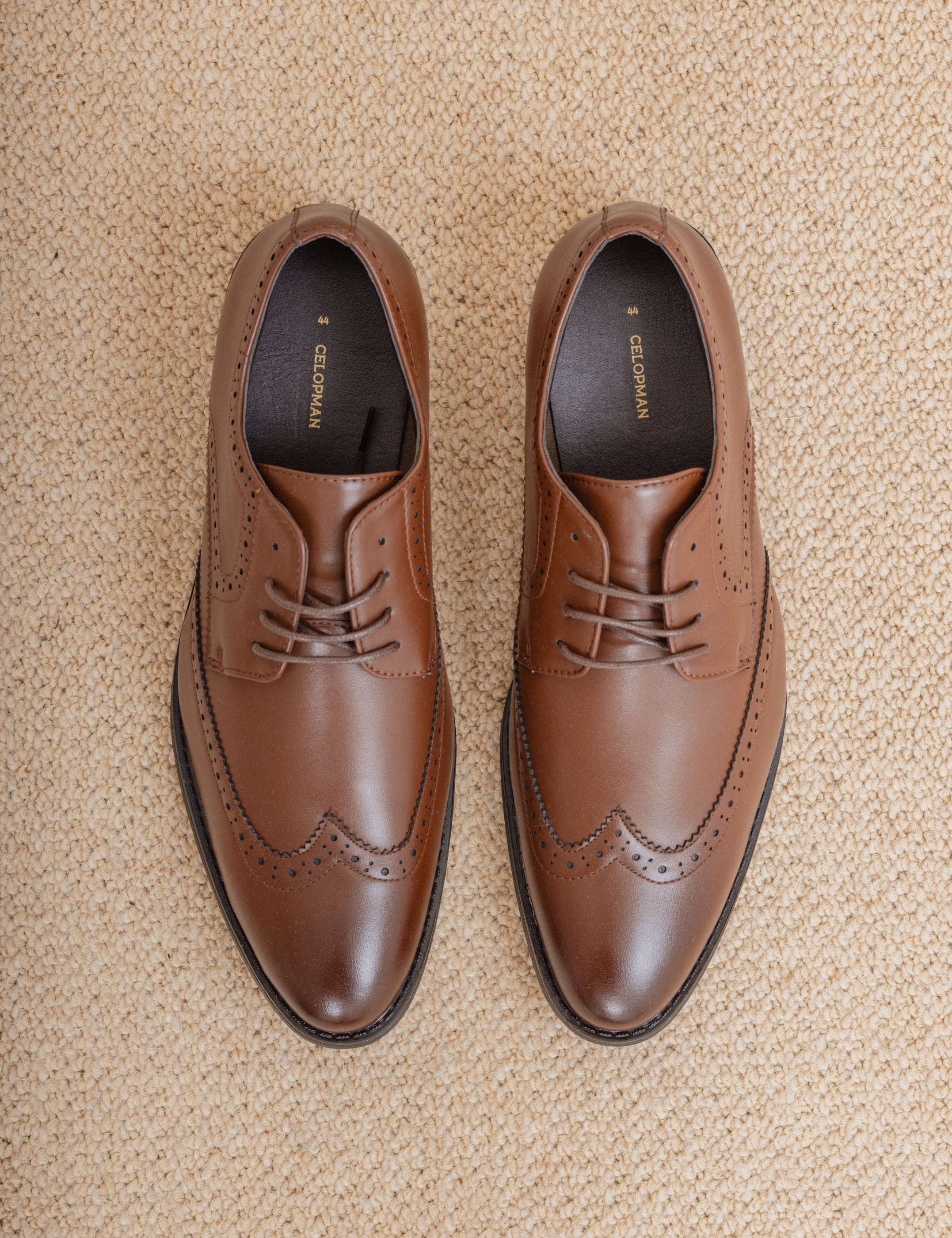 ZAPATO VESTIR MARRÓN CALADO