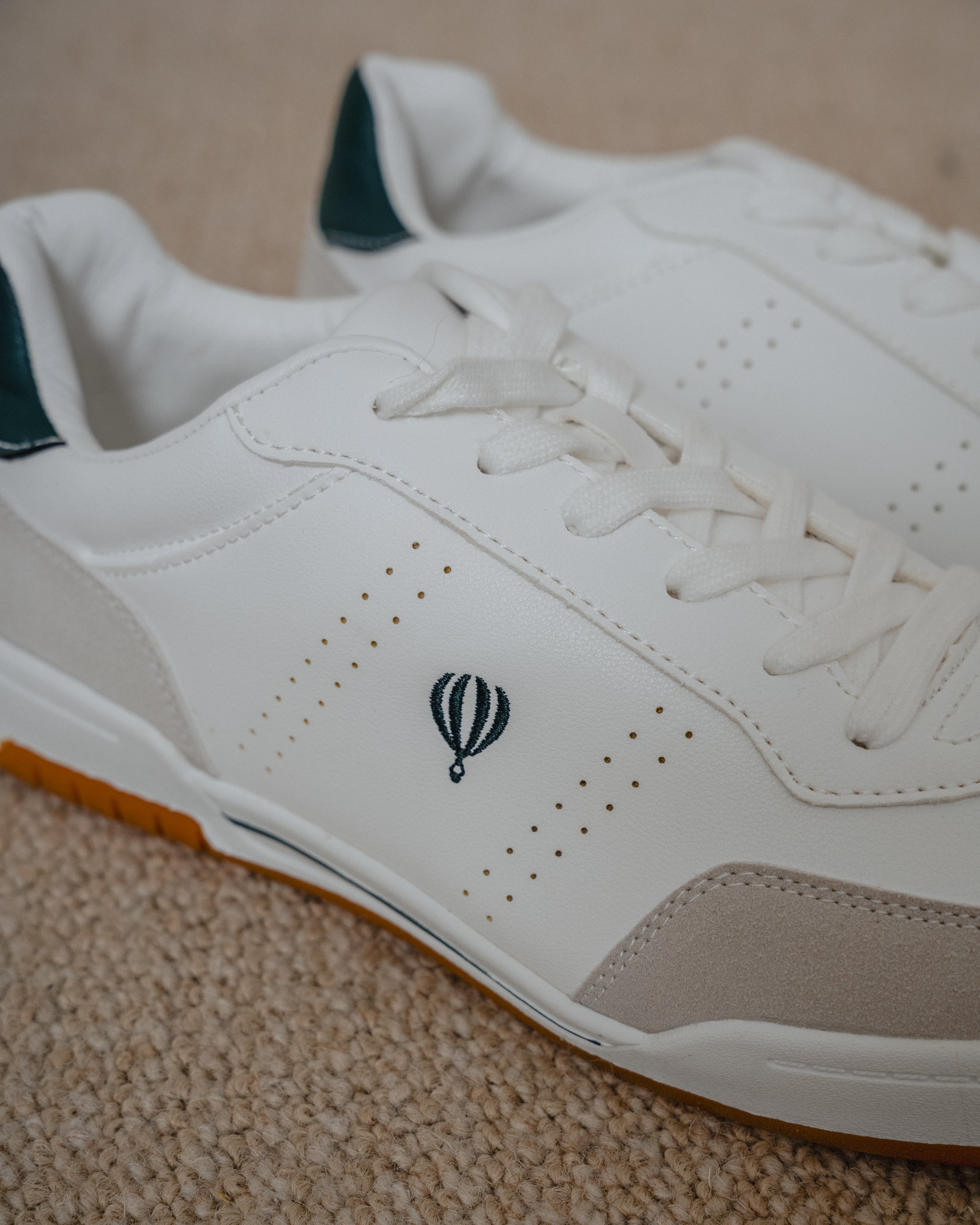 DEPORTIVAS CONTRASTE