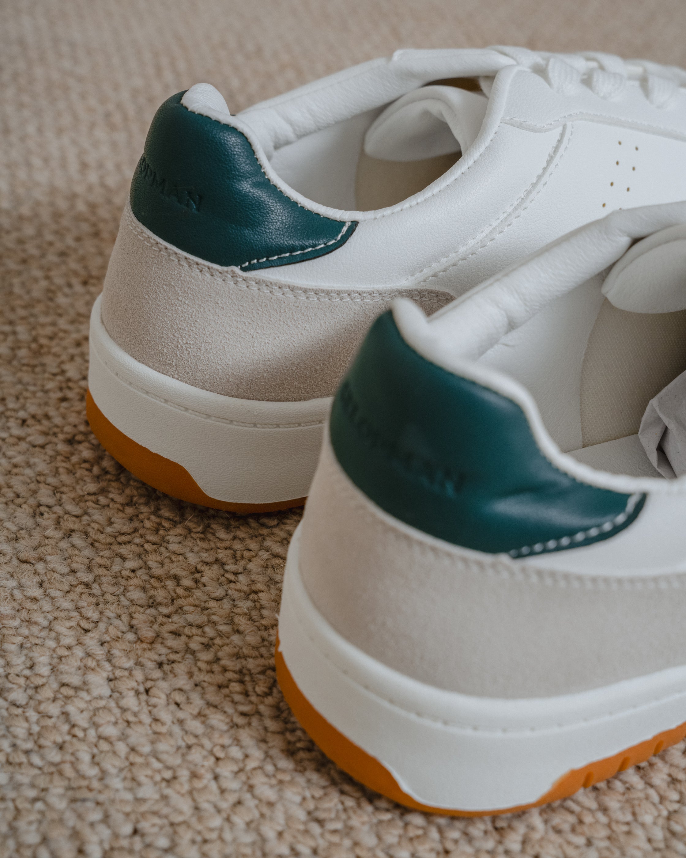 DEPORTIVAS CONTRASTE