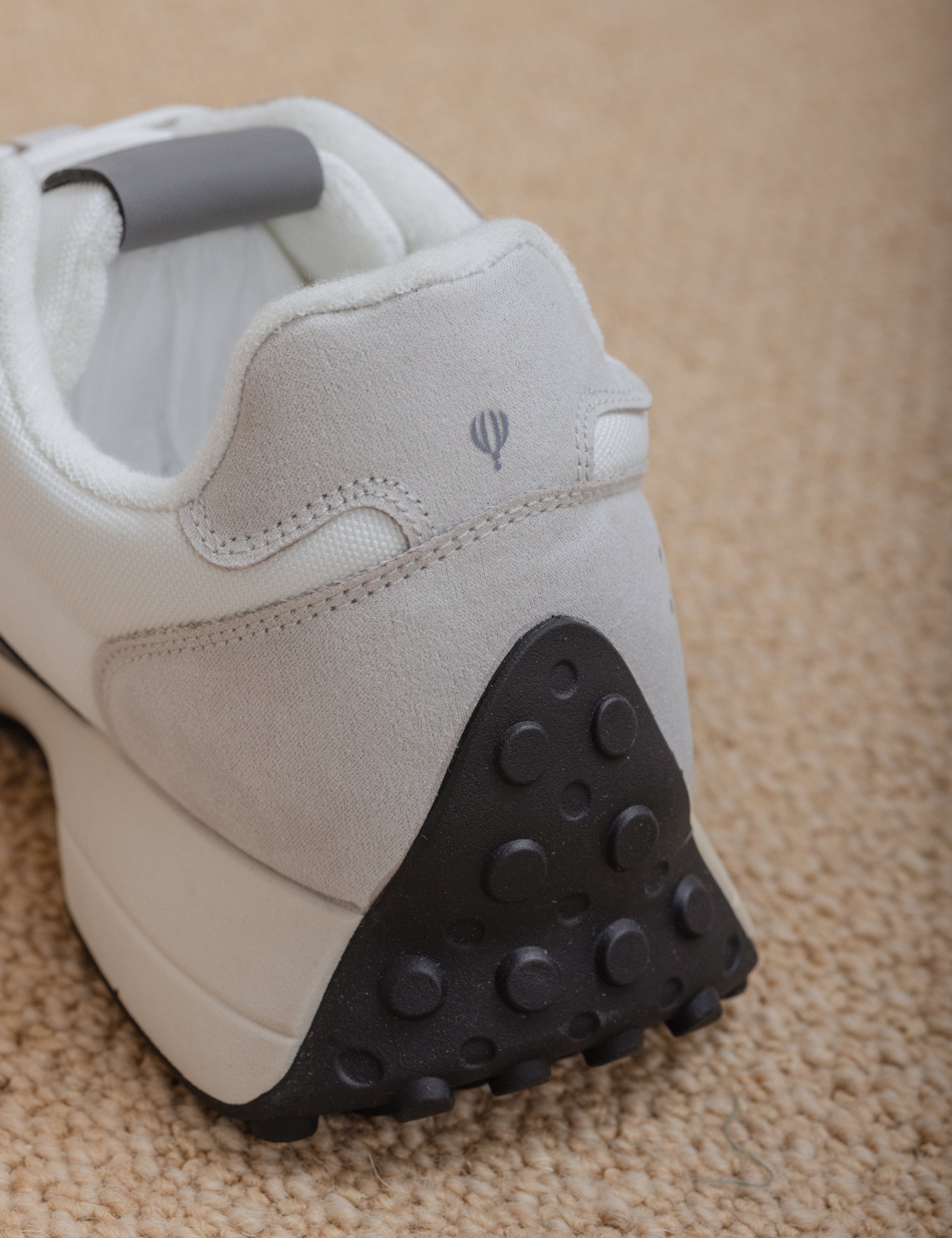 DEPORTIVAS BLANCAS TALÓN