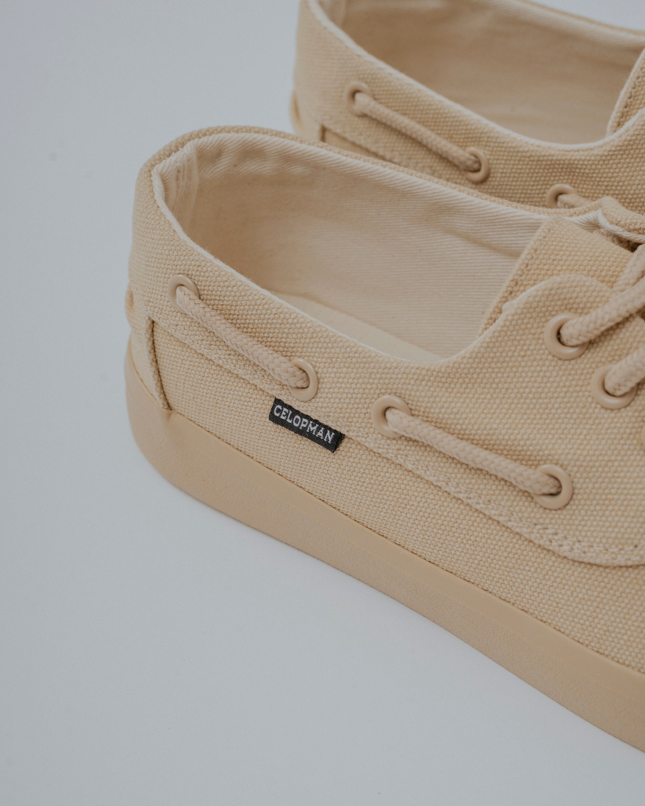 NAÚTICO BEIGE TEJIDO