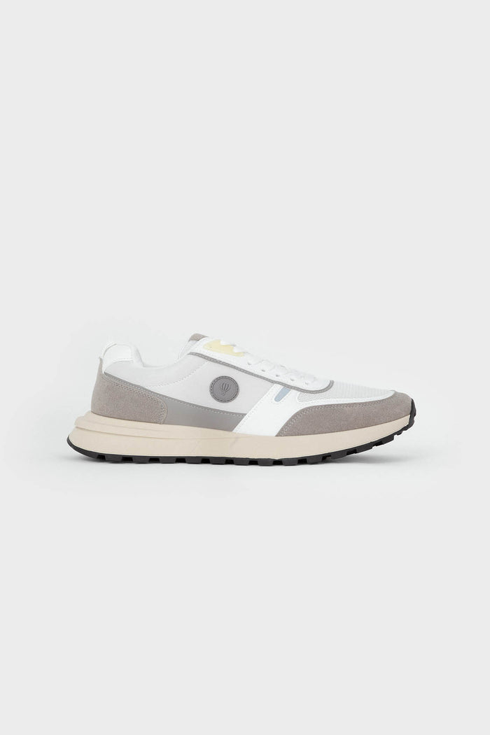 DEPORTIVAS BLANCAS PUNTERA CONTRASTE