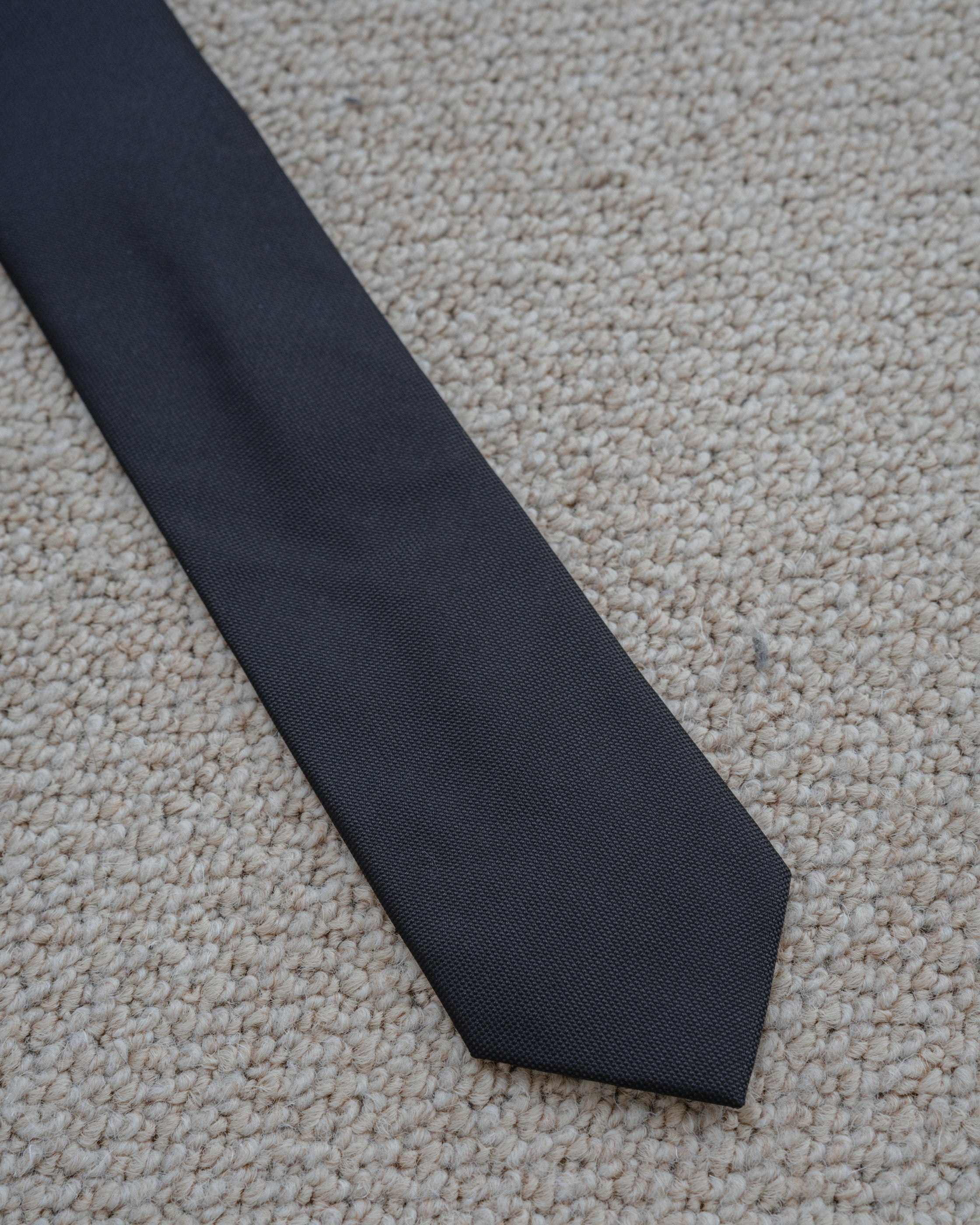 CORBATA BÁSICA CUADRILLÉ NEGRA