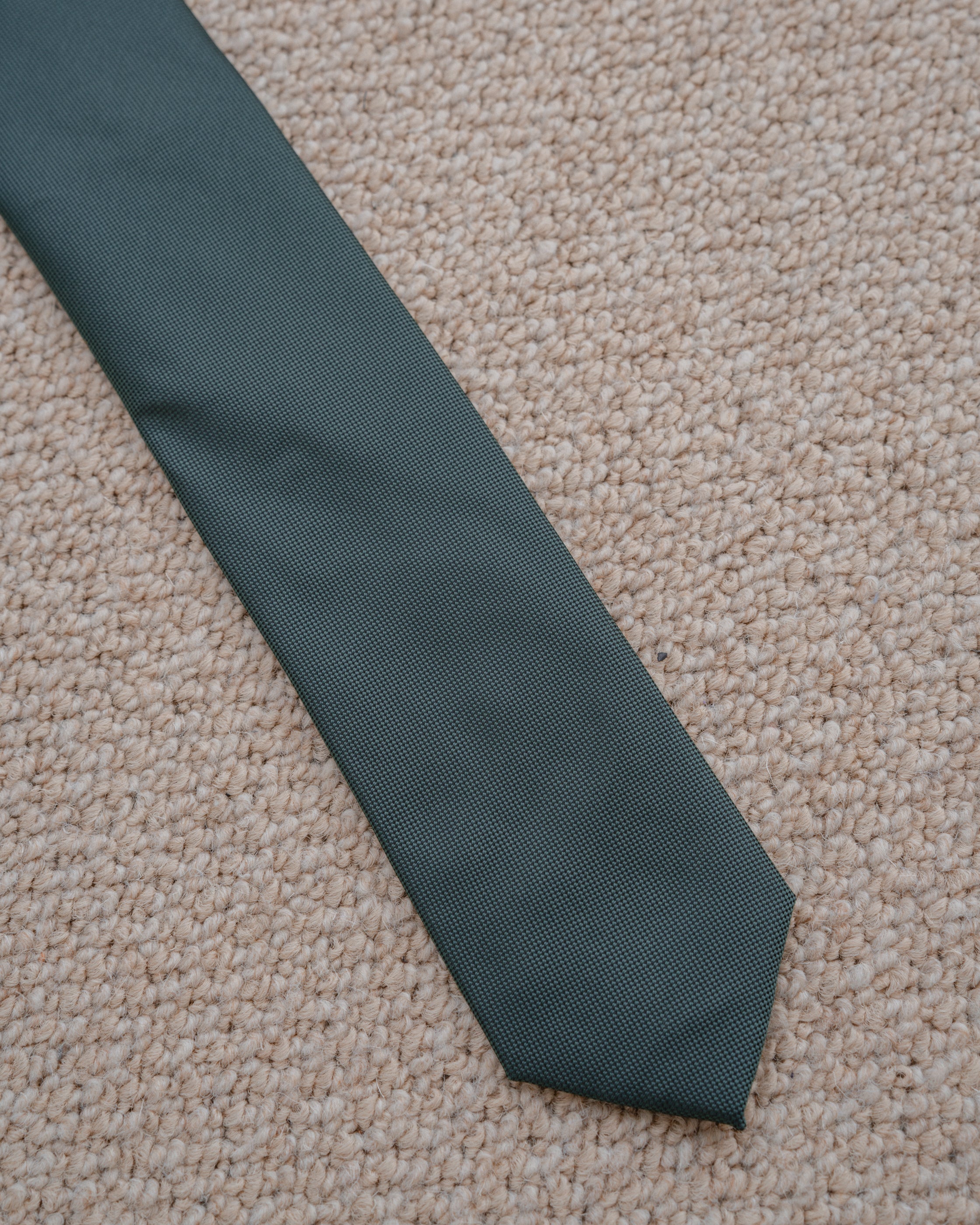 CORBATA BÁSICA CUADRILLÉ VERDE