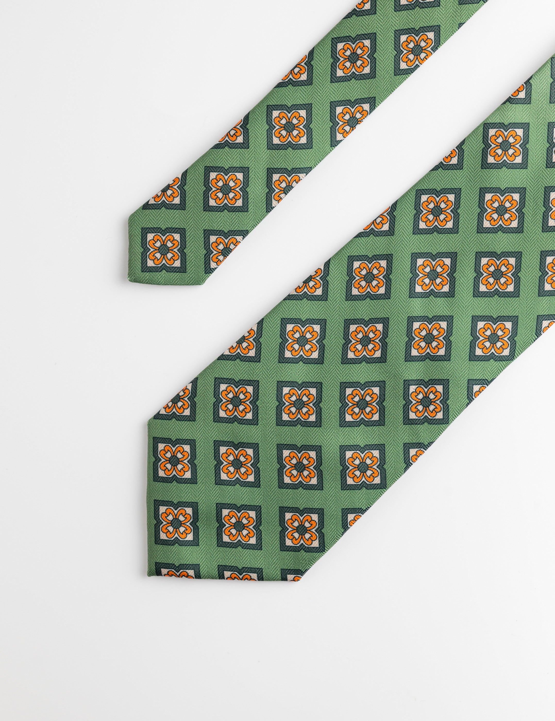 CORBATA VERDE FLOR BORDADA