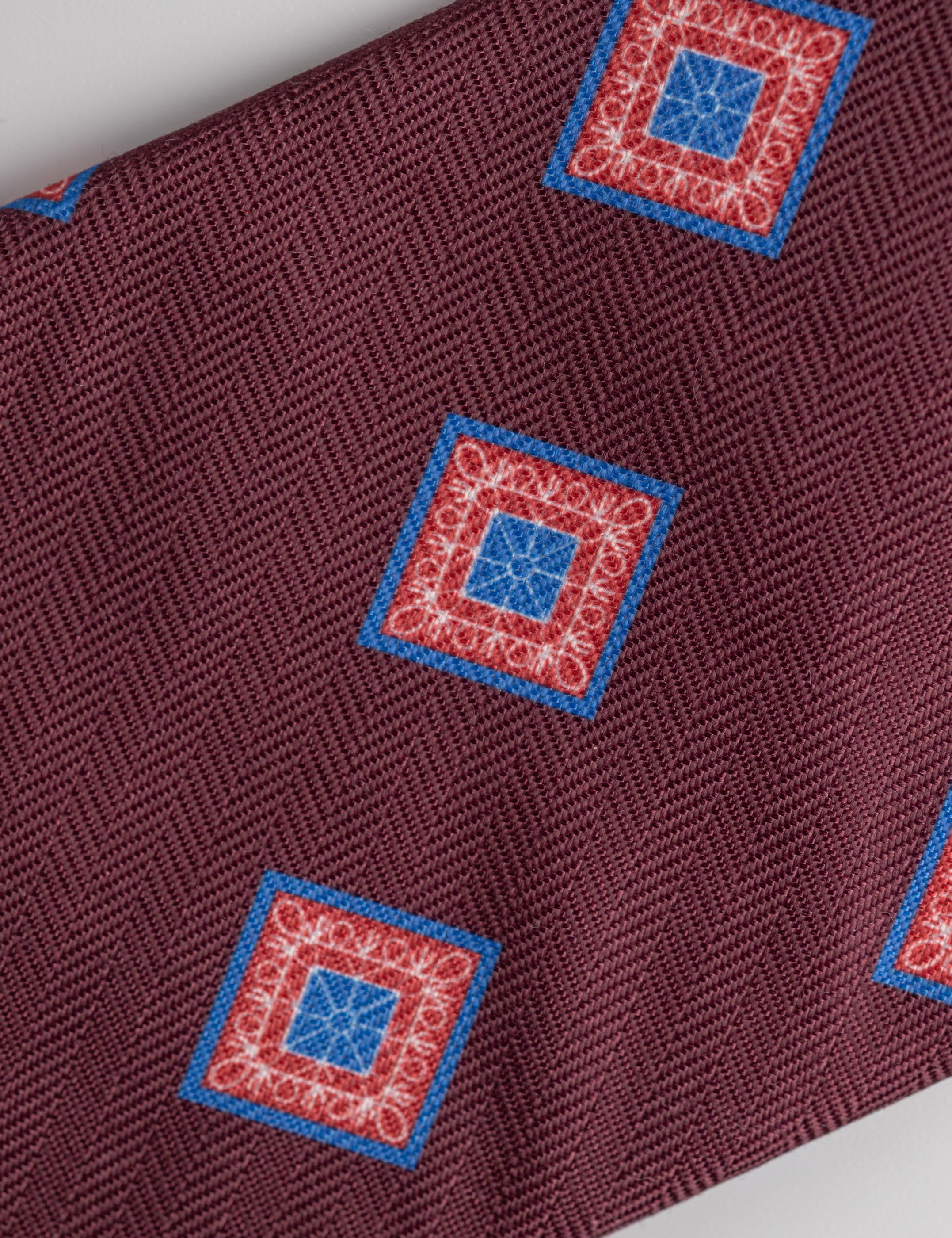 CORBATA BURDEOS DIBUJOS