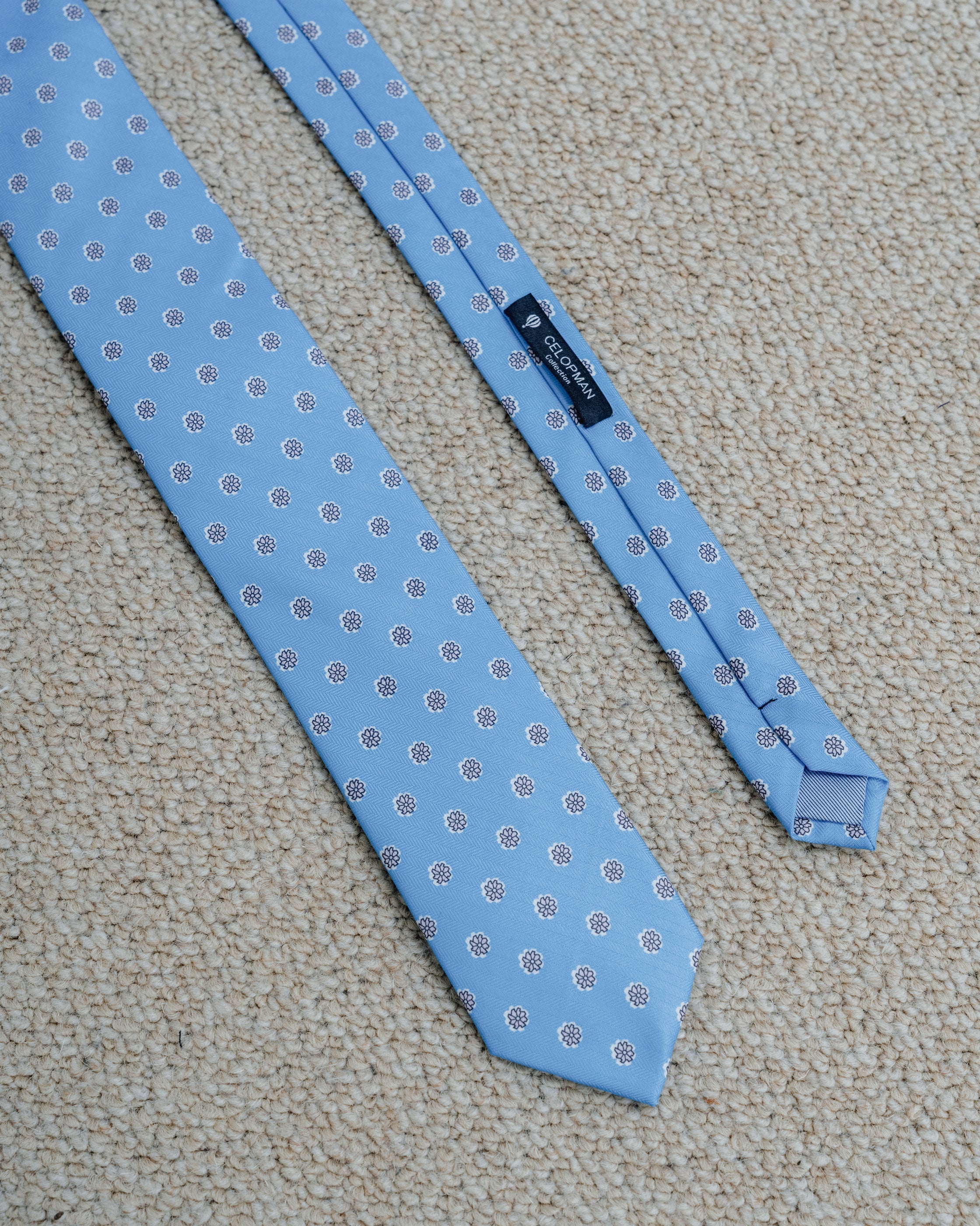 CORBATA DISEÑO FLOR