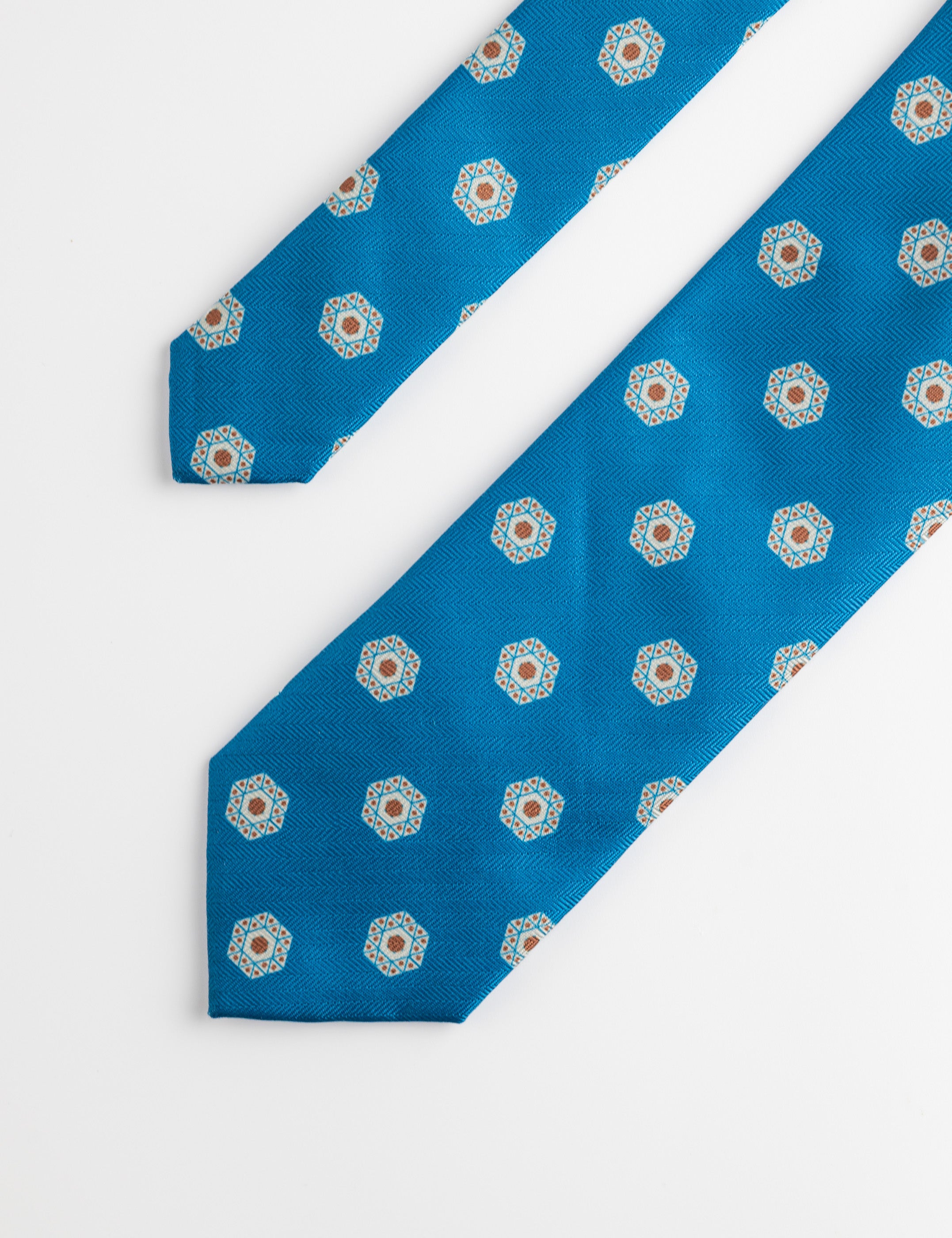 CORBATA TURQUESA DIBUJOS