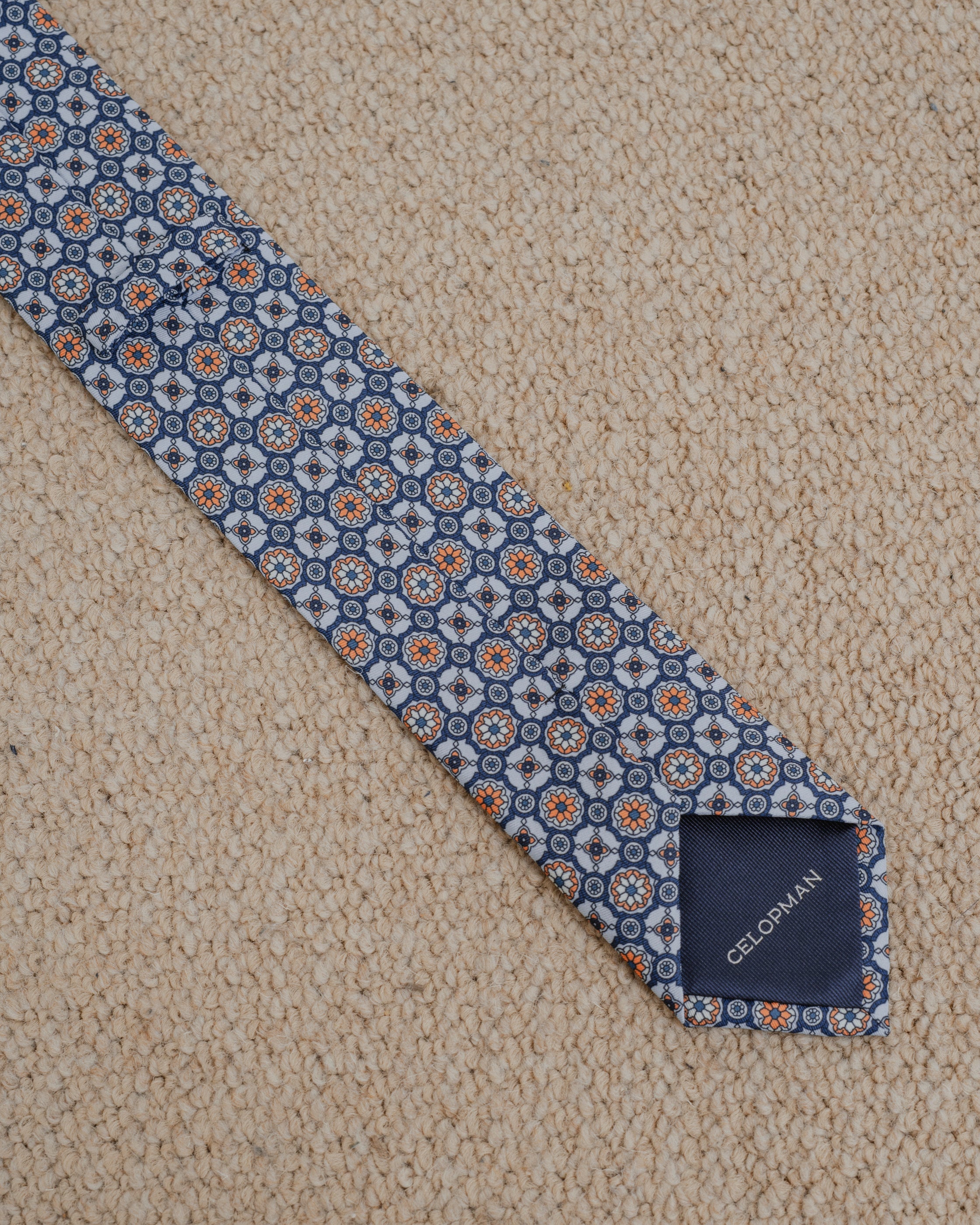 CORBATA CELESTE AZULEJOS