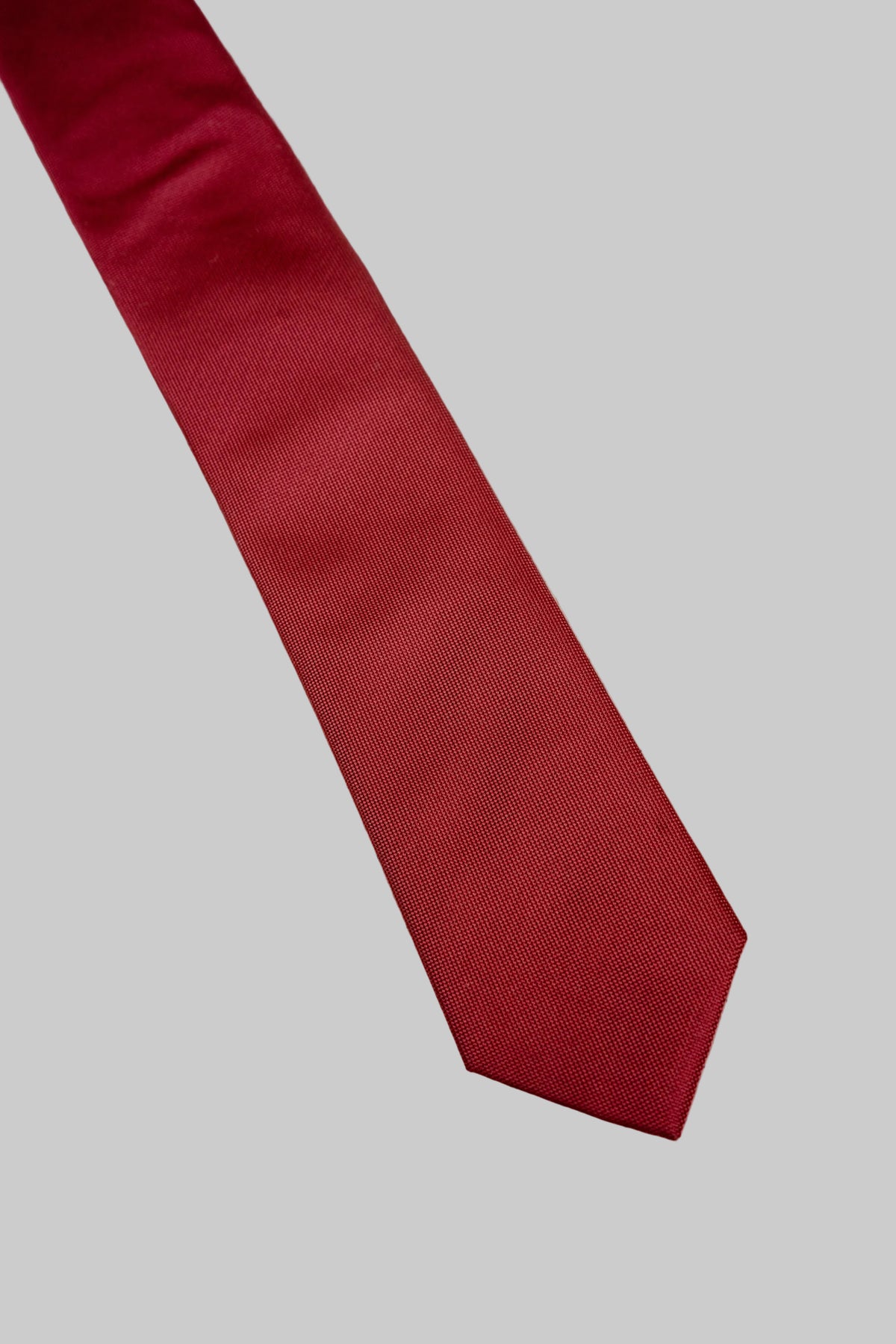 CORBATA BÁSICA CUADRILLÉ BURDEOS