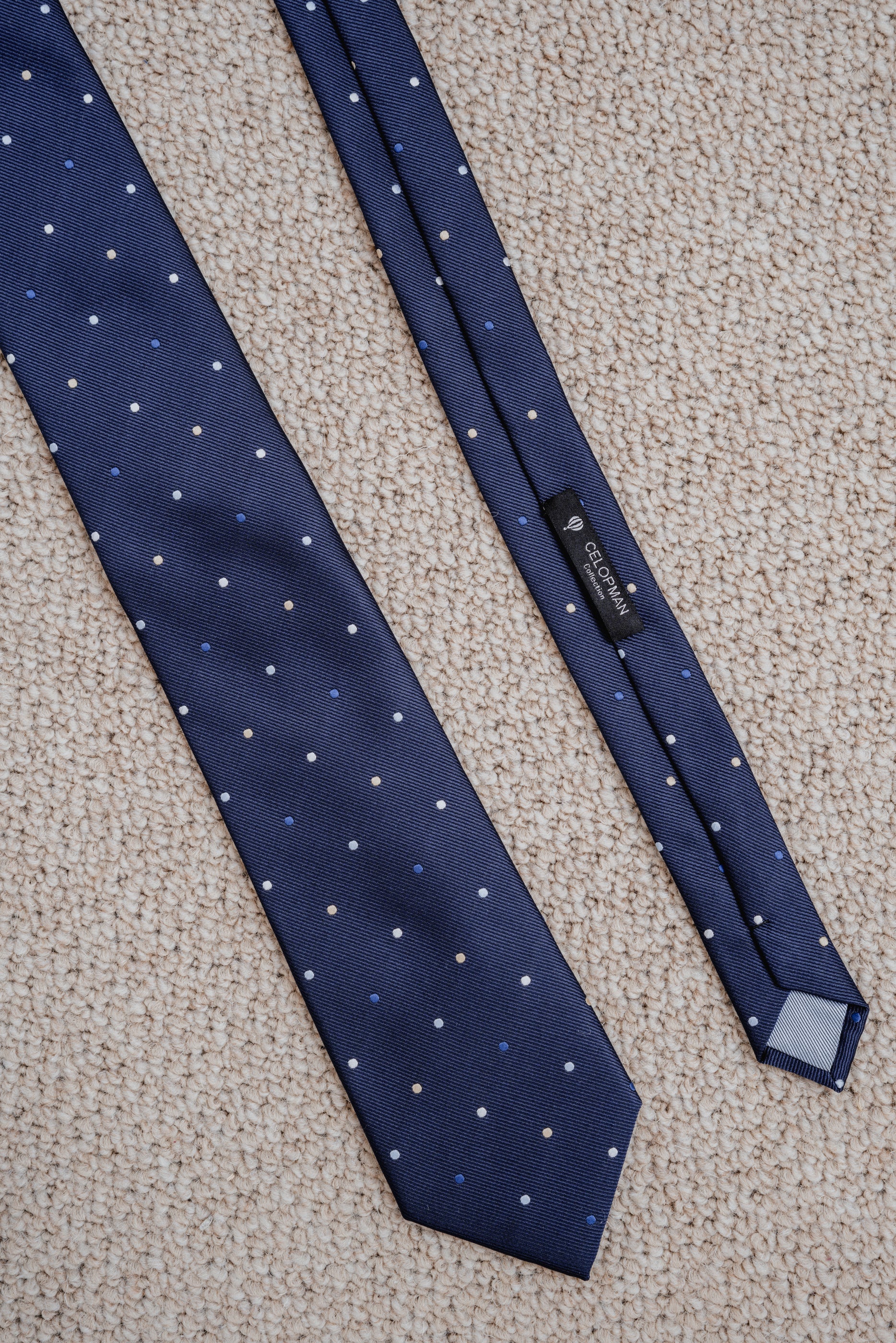 CORBATA AZUL TOPOS COLORES