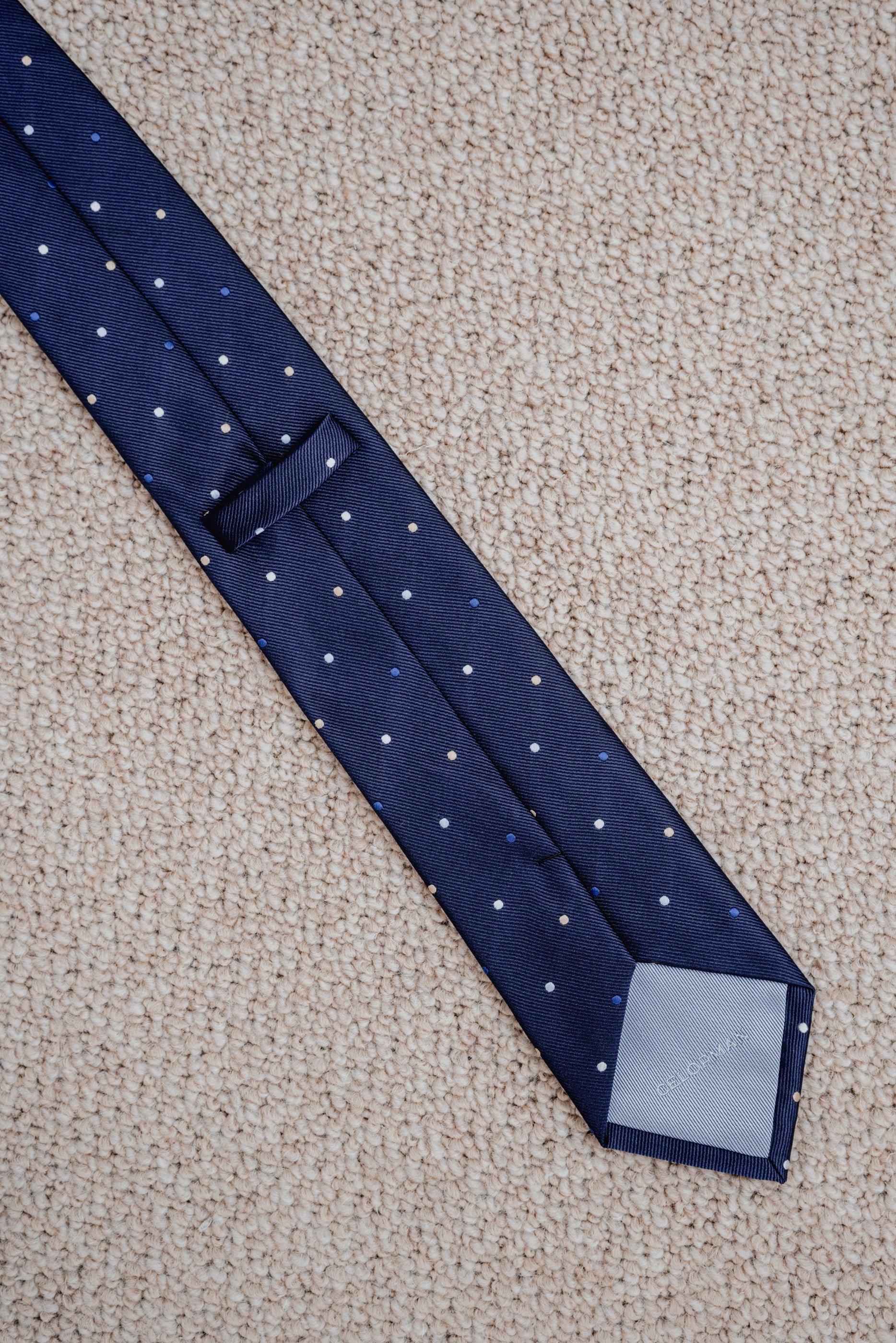 CORBATA AZUL TOPOS COLORES