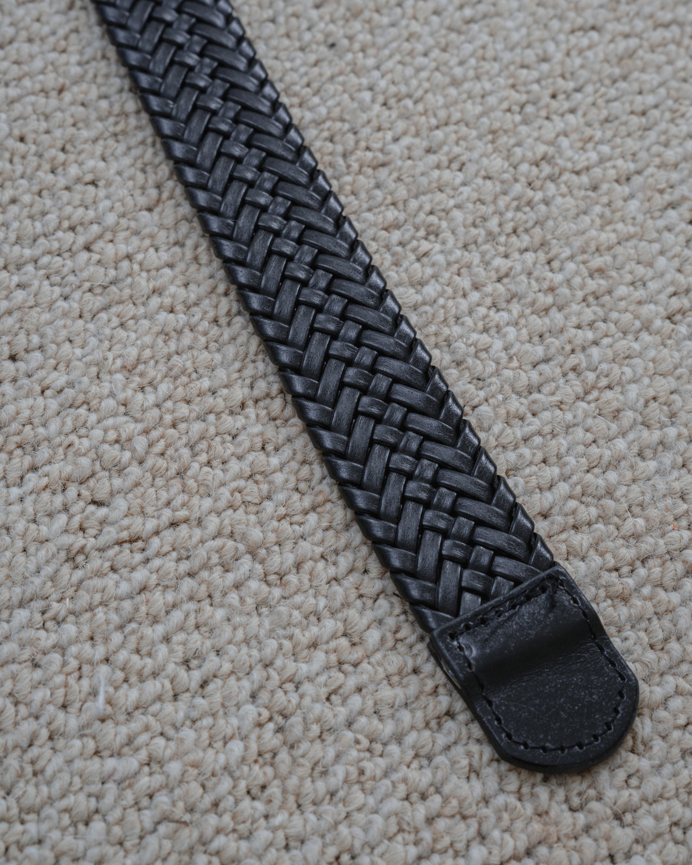 CINTURON CUERO TRENZADO NEGRO