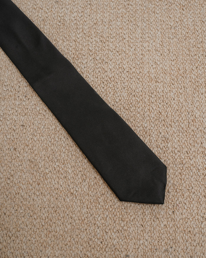 CORBATA BÁSICA OTTOMAN NEGRA
