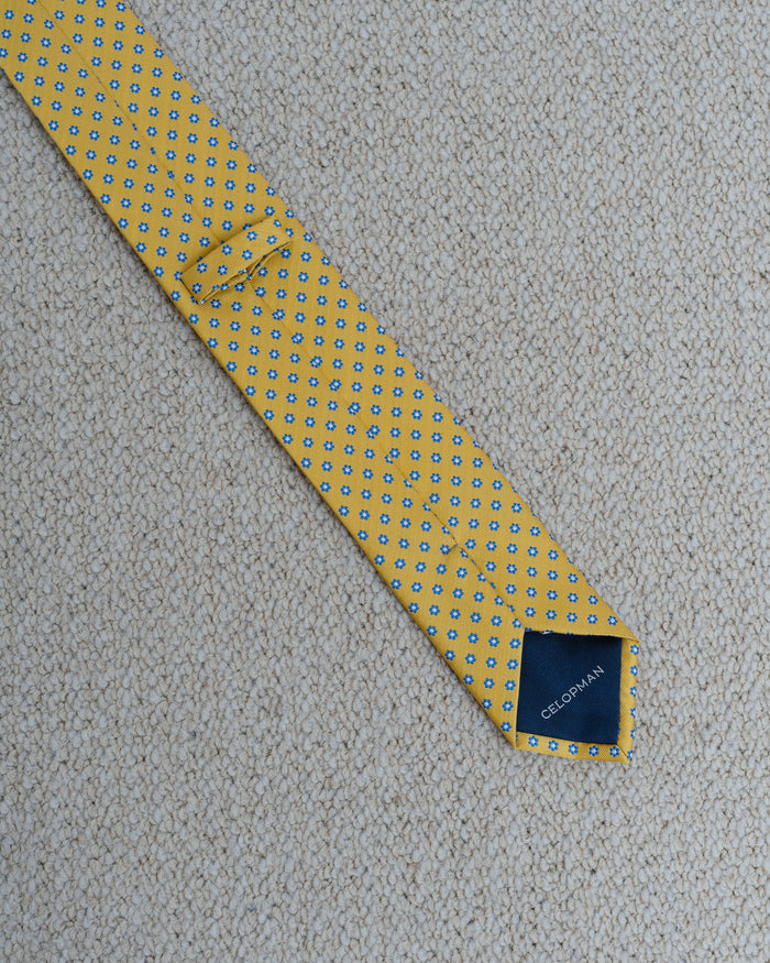 CORBATA AMARILLA DISEÑO FLOR