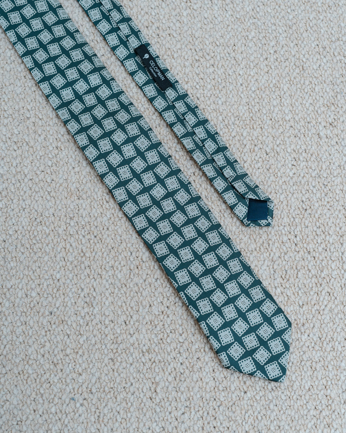 CORBATA VERDE DISEÑO