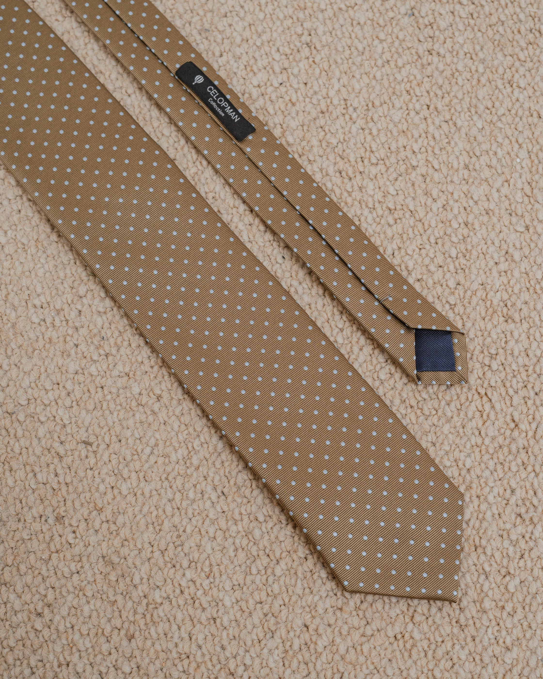 CORBATA TOPOS