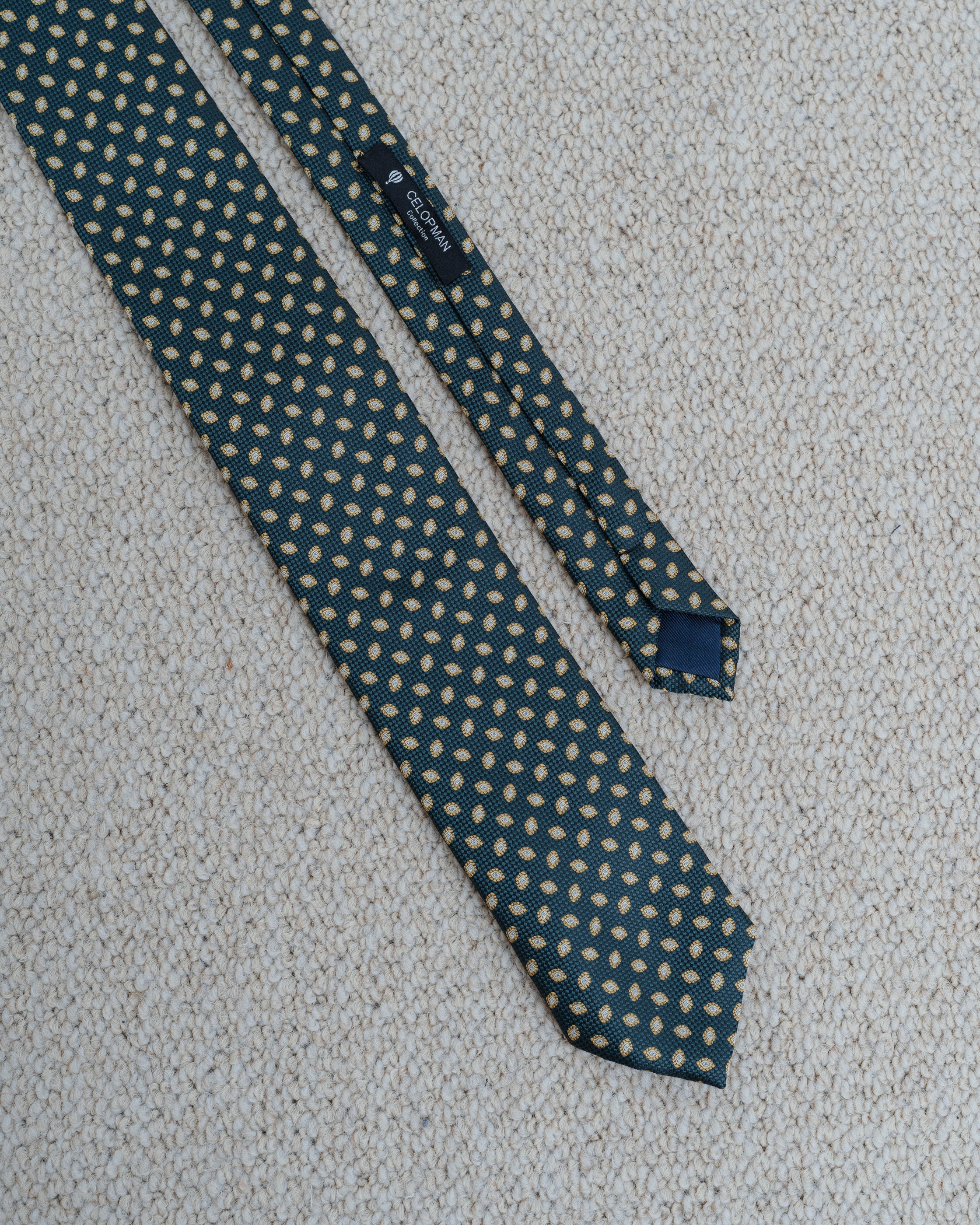 CORBATA VERDE BORDADA
