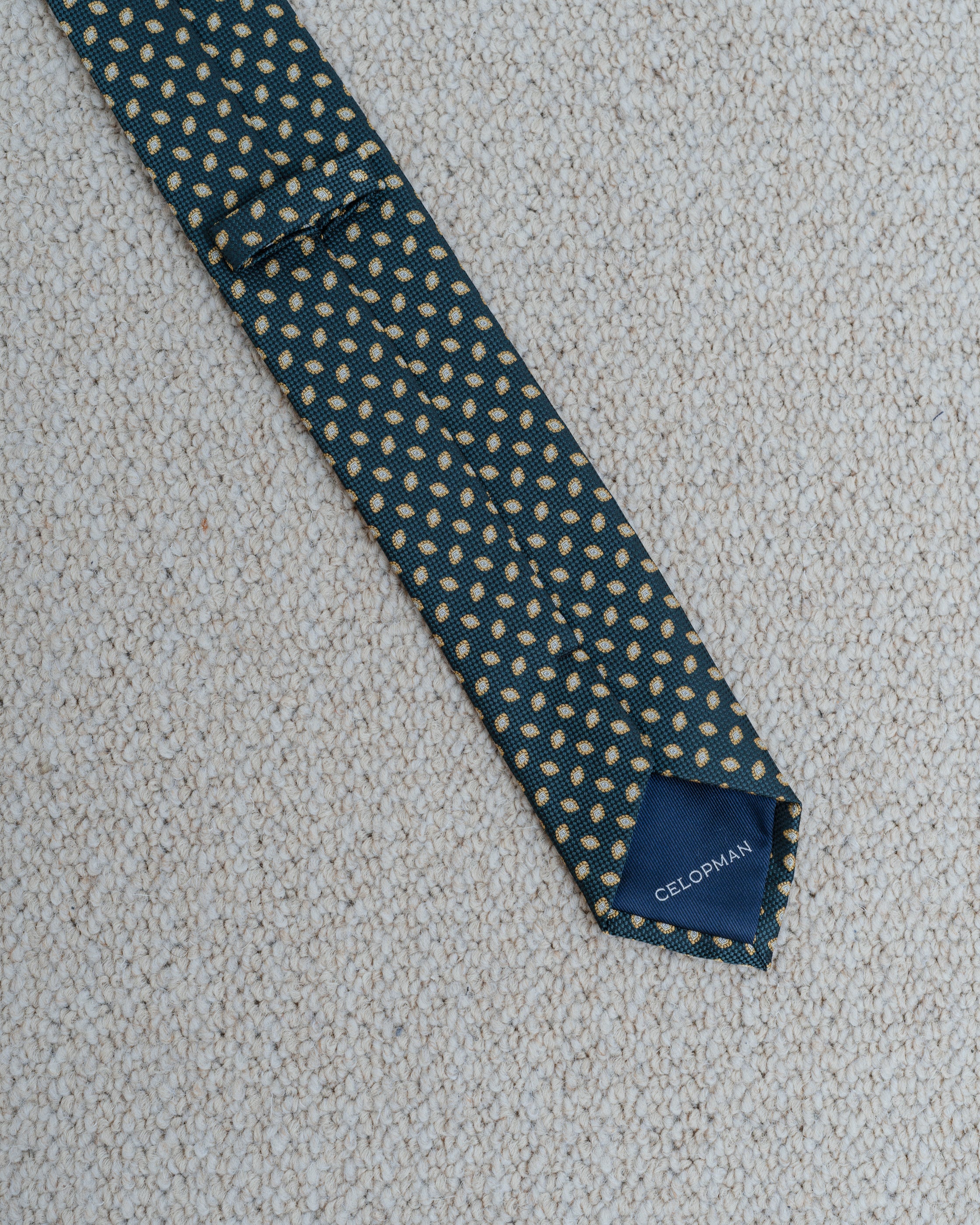 CORBATA VERDE BORDADA