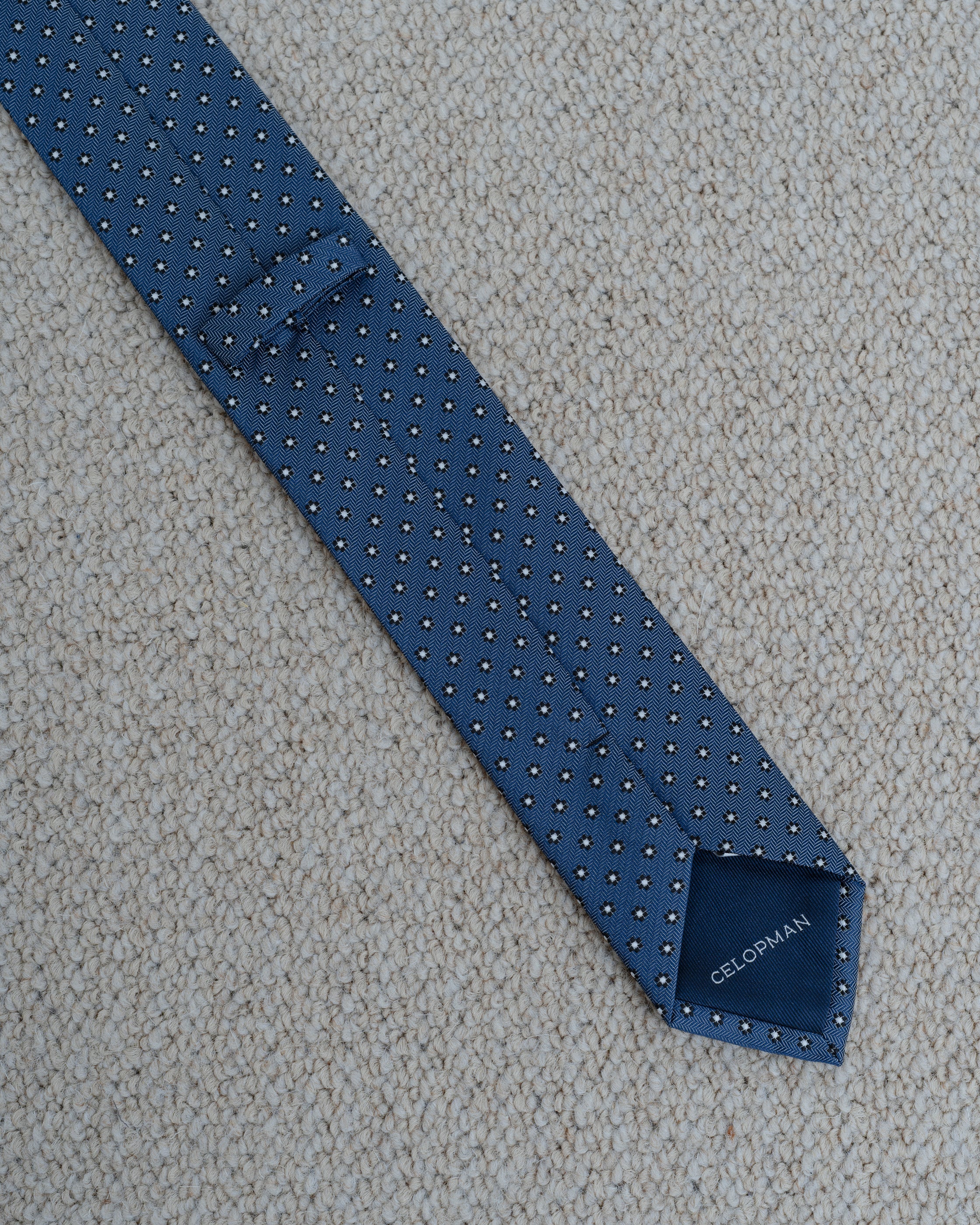 CORBATA AZUL DISEÑO FLOR