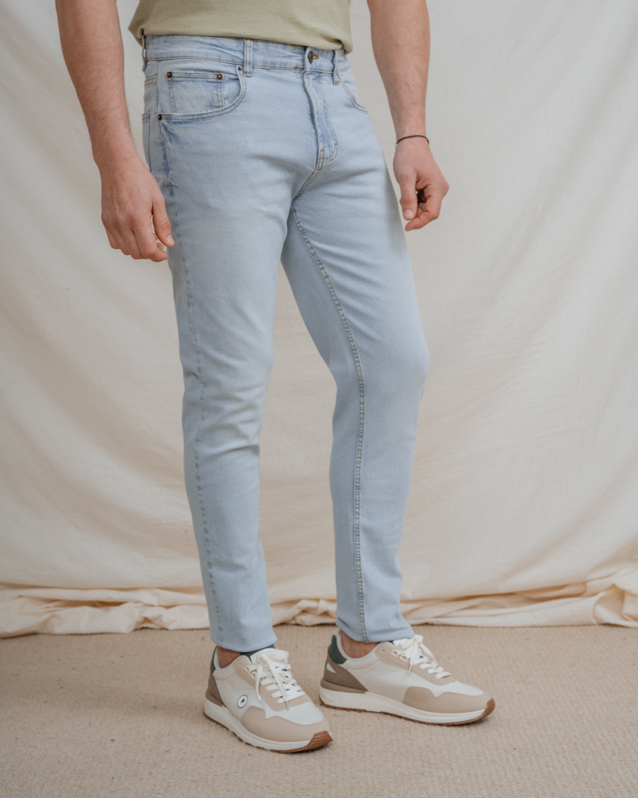 DENIM SLIM BÁSICO CLARO