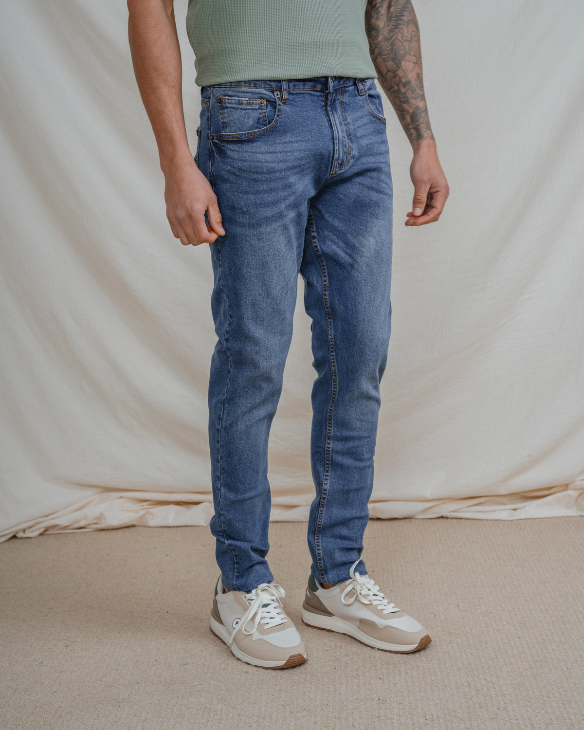 JEANS SLIM BÁSICO