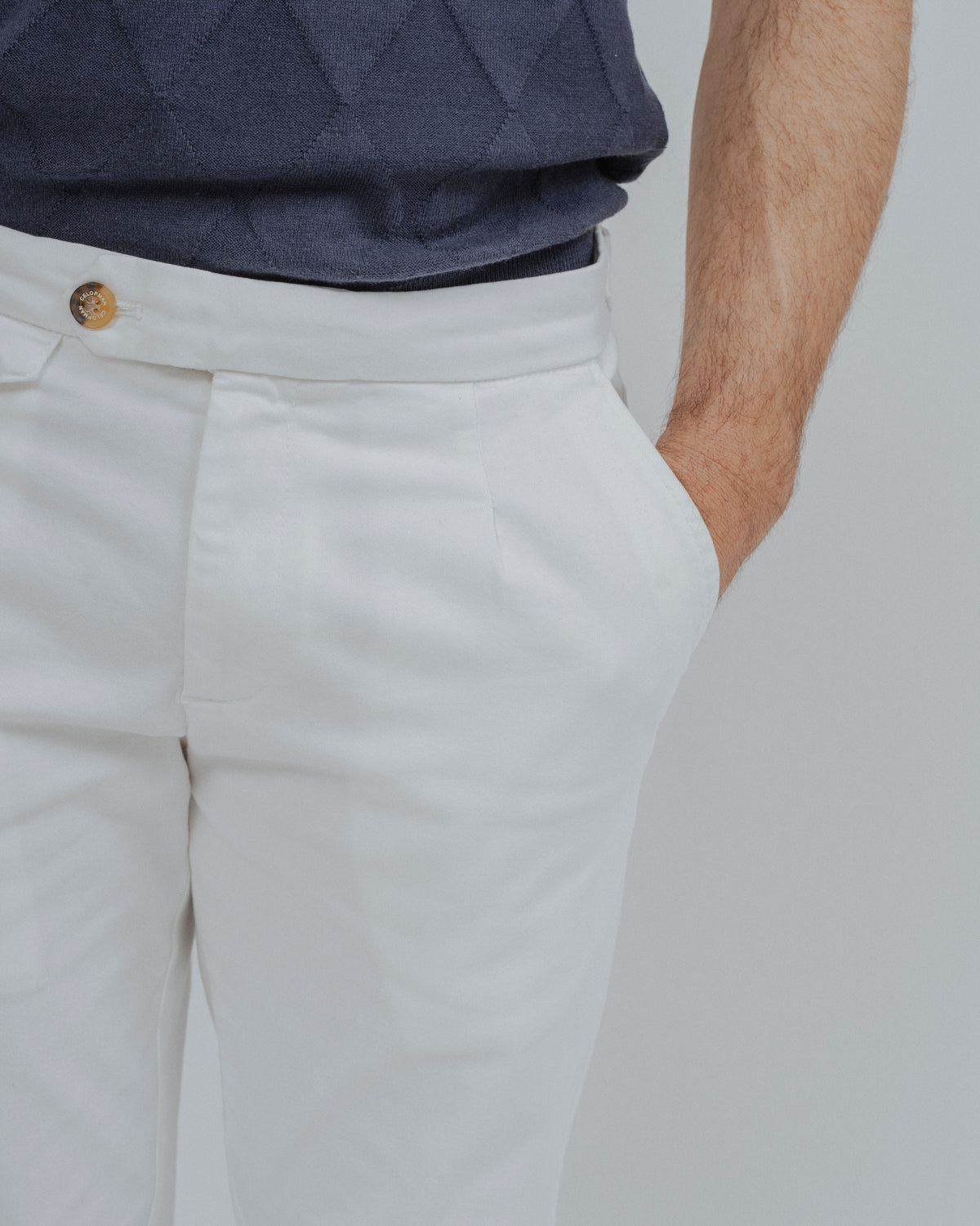 CALÇAS CHINO SLIM PREGAS