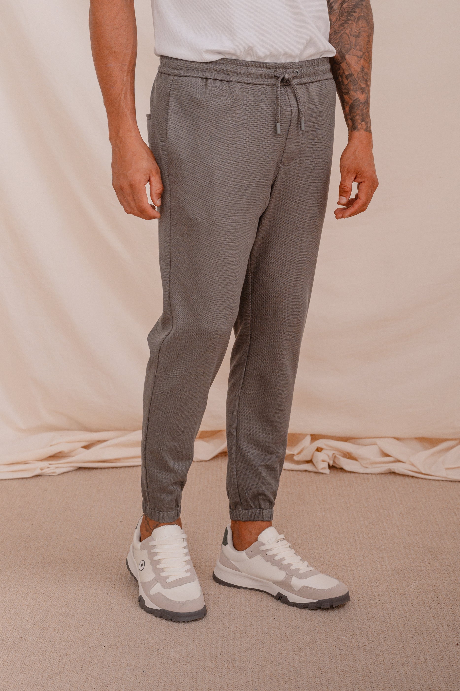 PANTALÓN CHINO JOGGER CASUAL