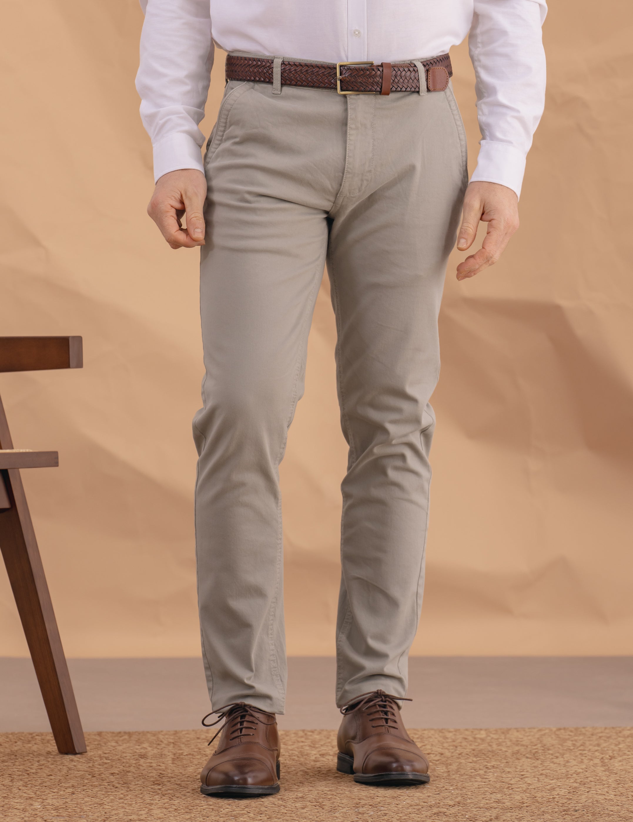 PANTALÓN CHINO ESTRUCTURA VERDE