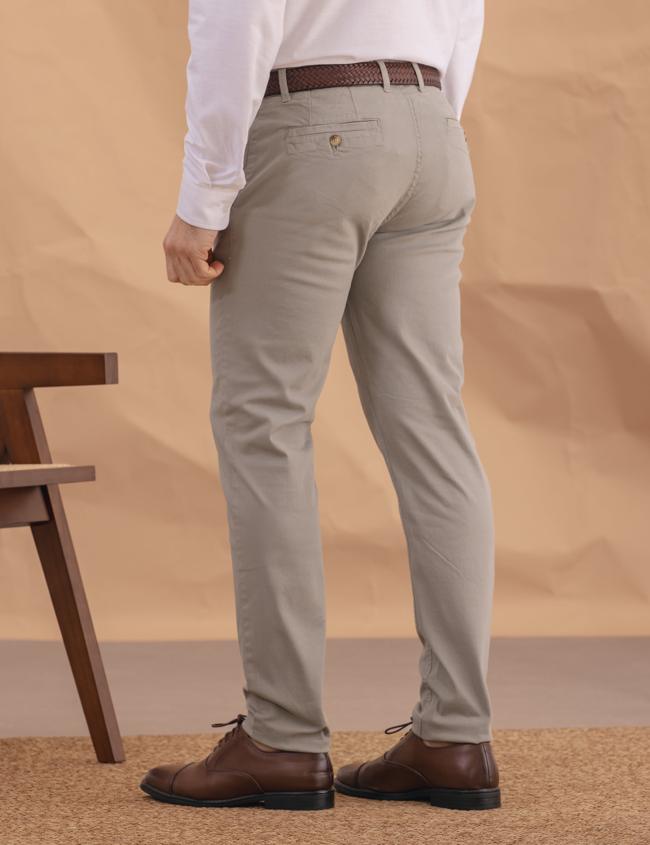 PANTALÓN CHINO ESTRUCTURA VERDE