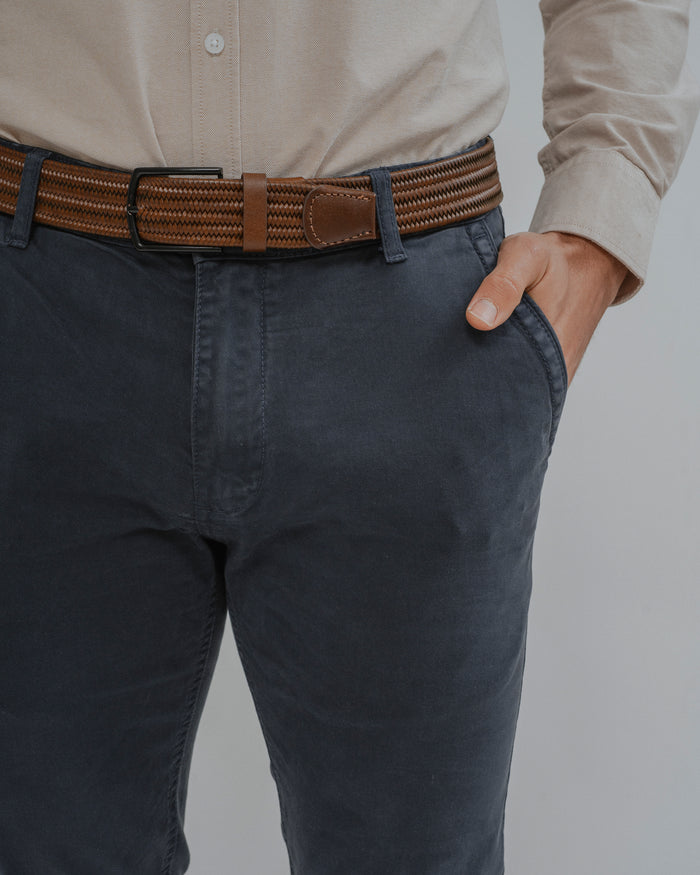 CHINO ESTRUCTURA AZUL
