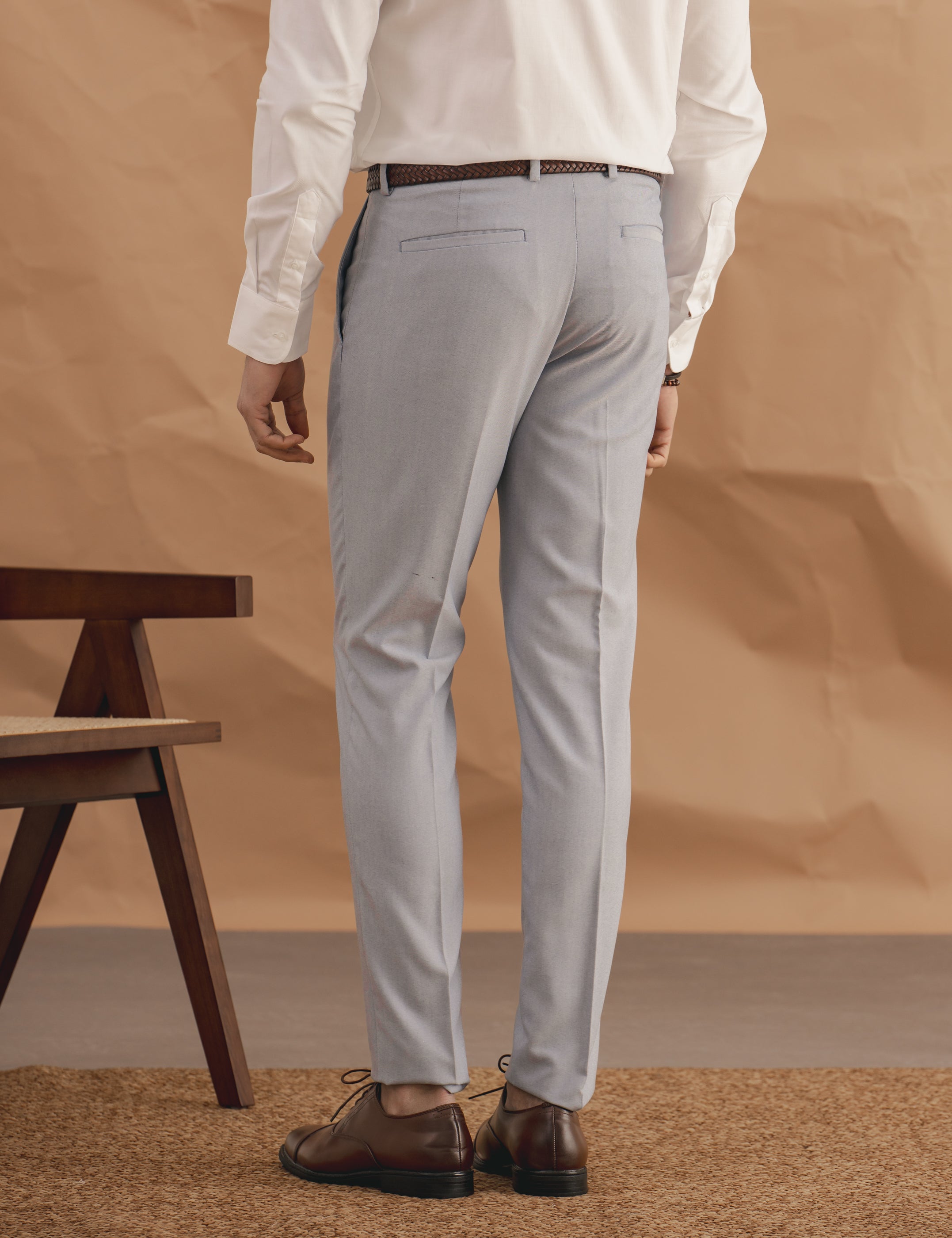 PANTALÓN DE TRAJE CELESTE