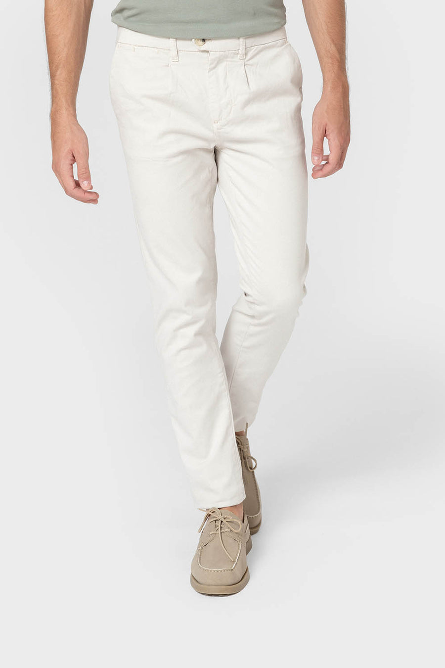 Chinos