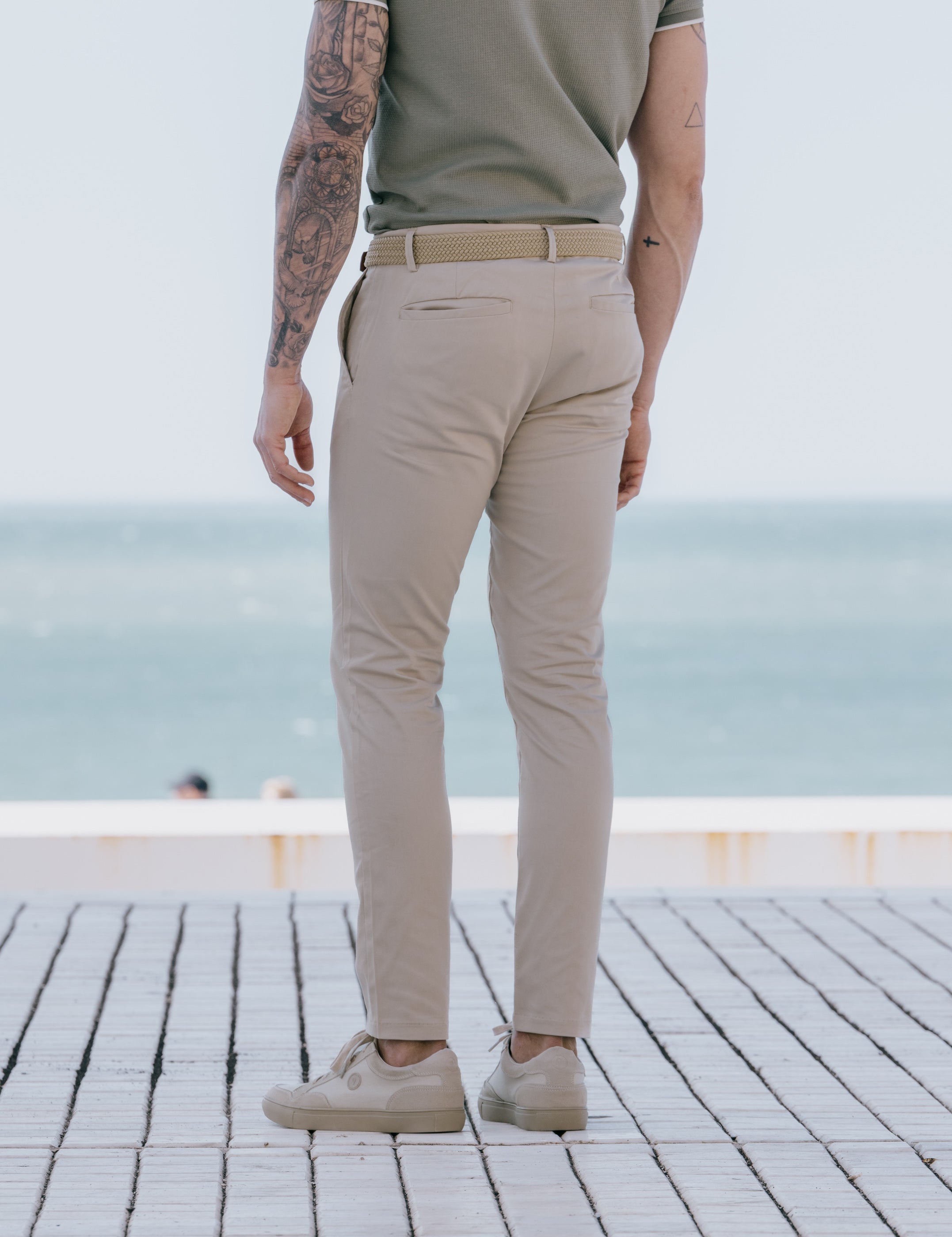 PANTALÓN CASUAL SKINNY