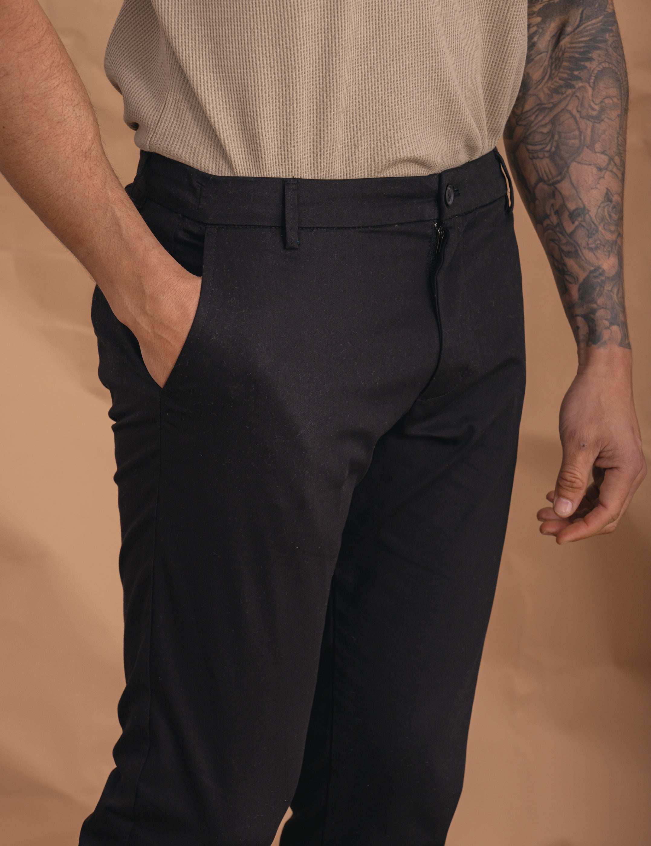 PANTALÓN CASUAL STRECH NEGRO