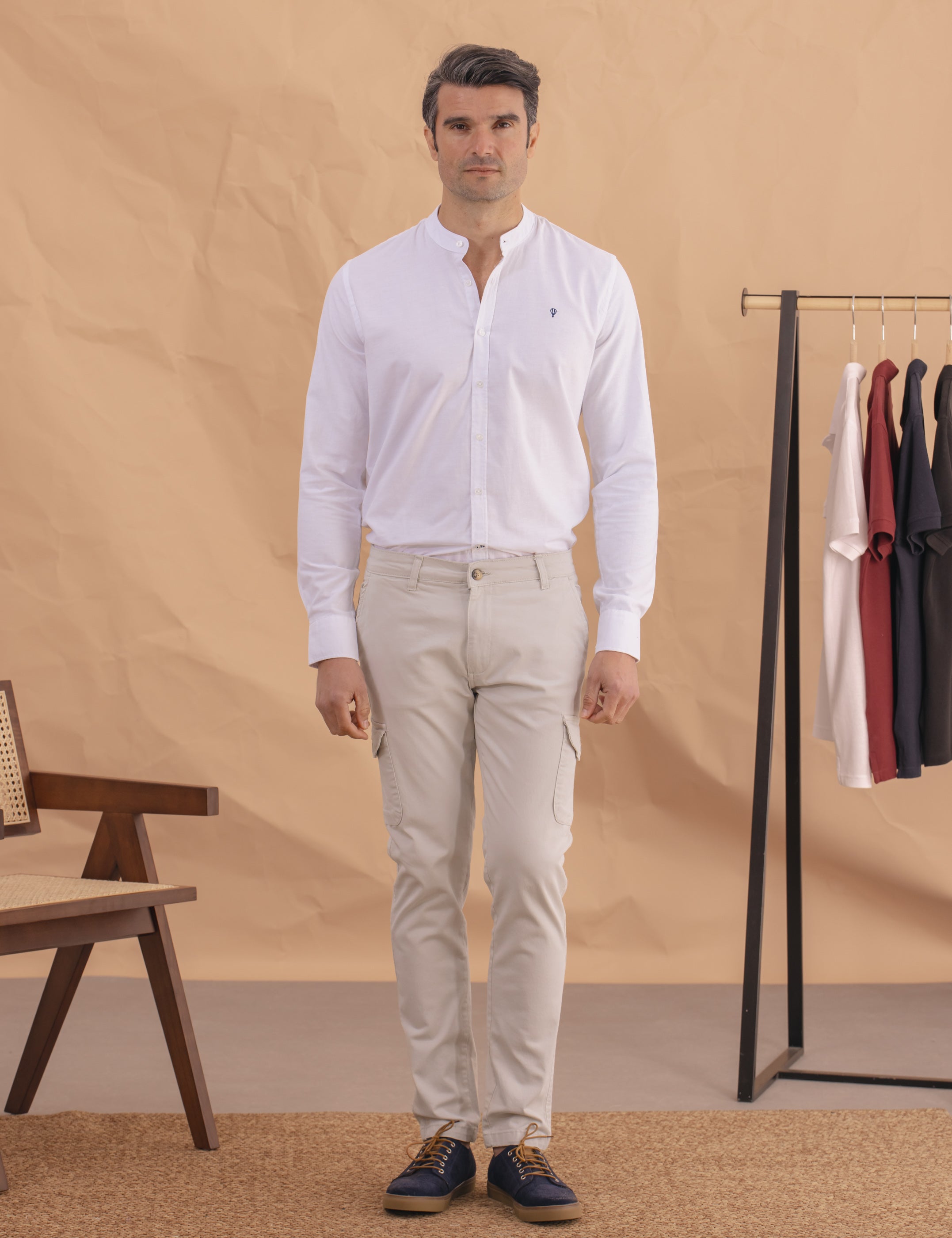 PANTALÓN CHINO CARGO